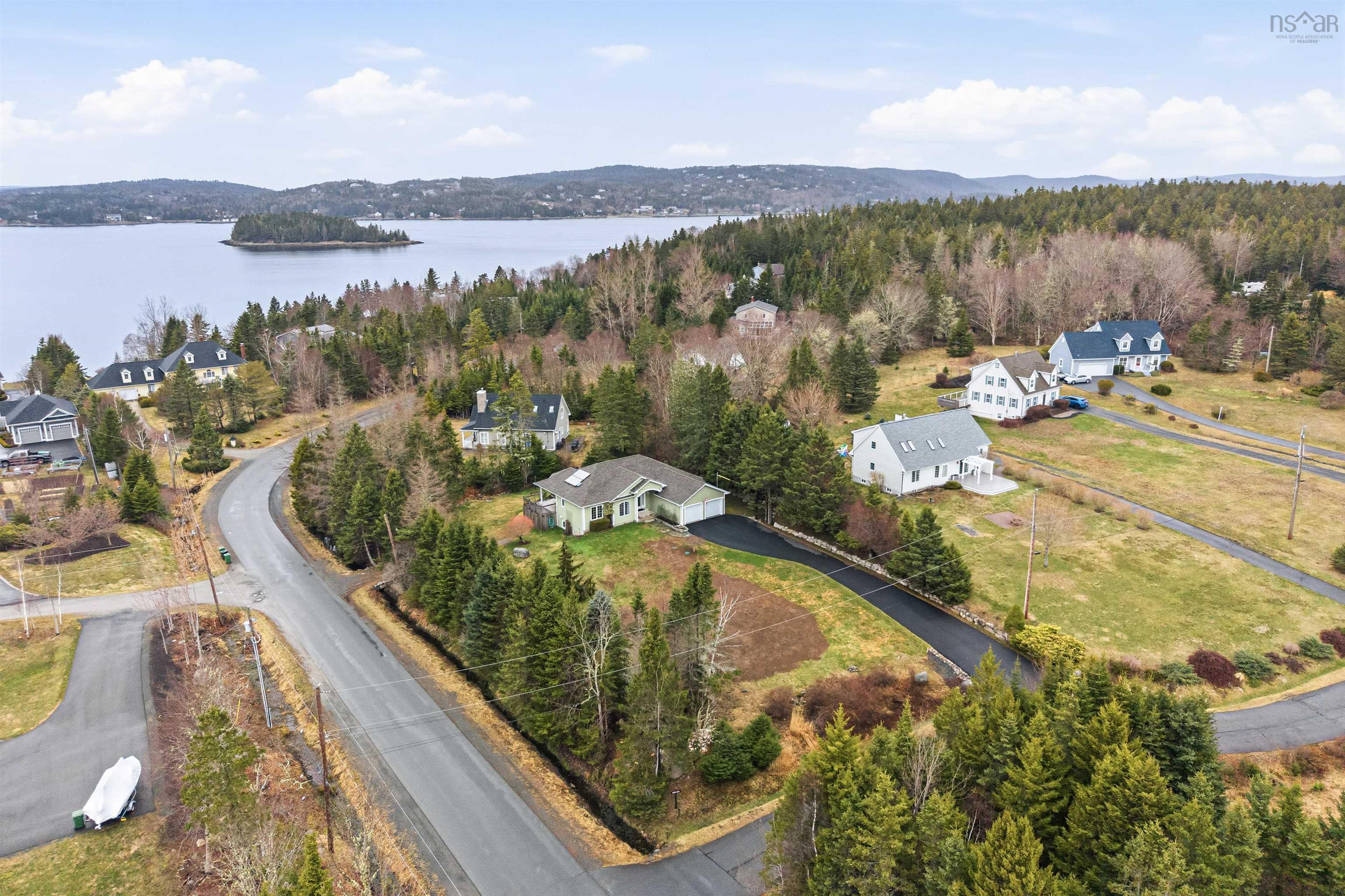 2 Deer Run, Glen Haven, NS (MLS 202607855)