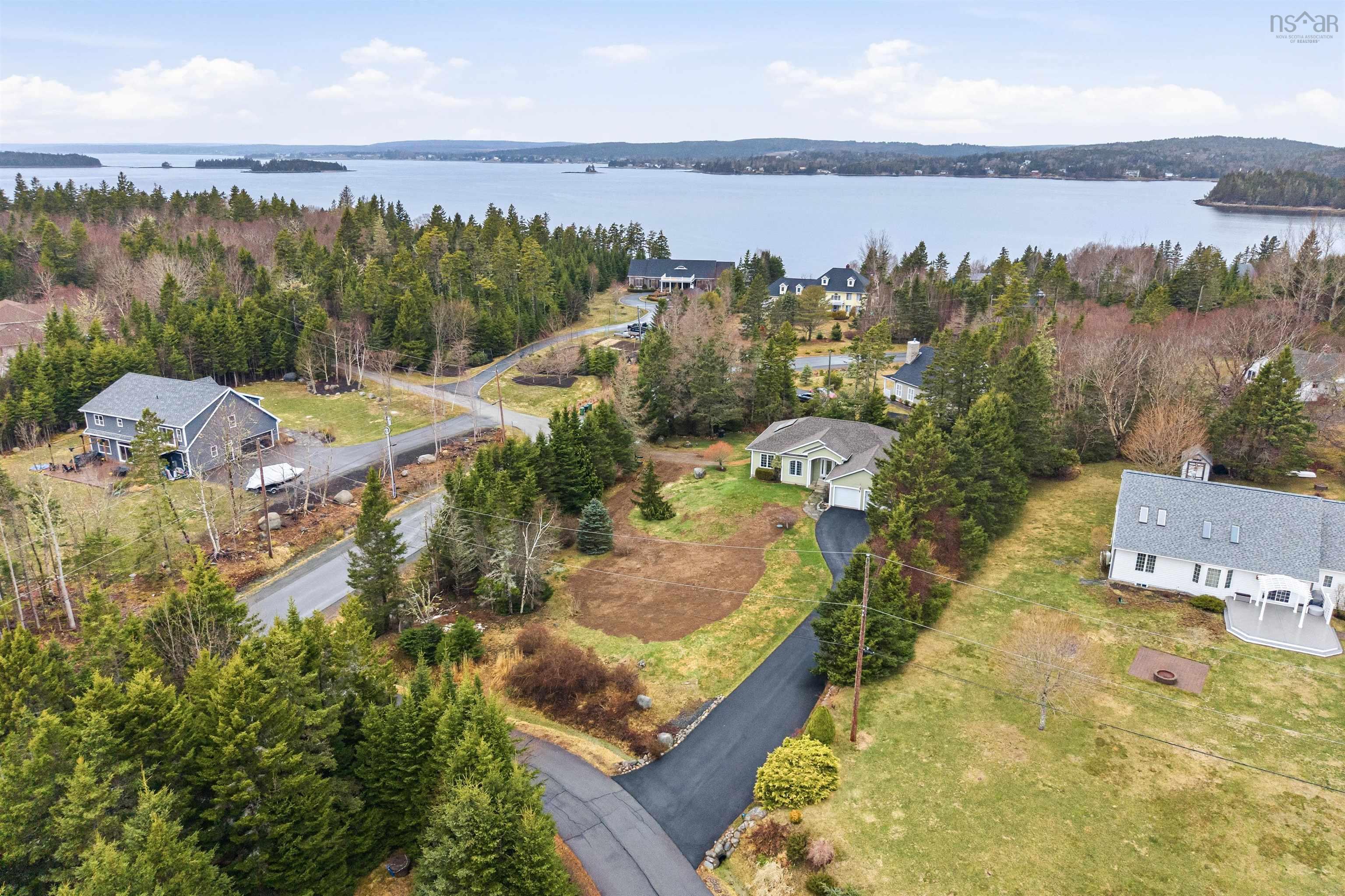 $795,000.00: 2 Deer Run, Glen Haven