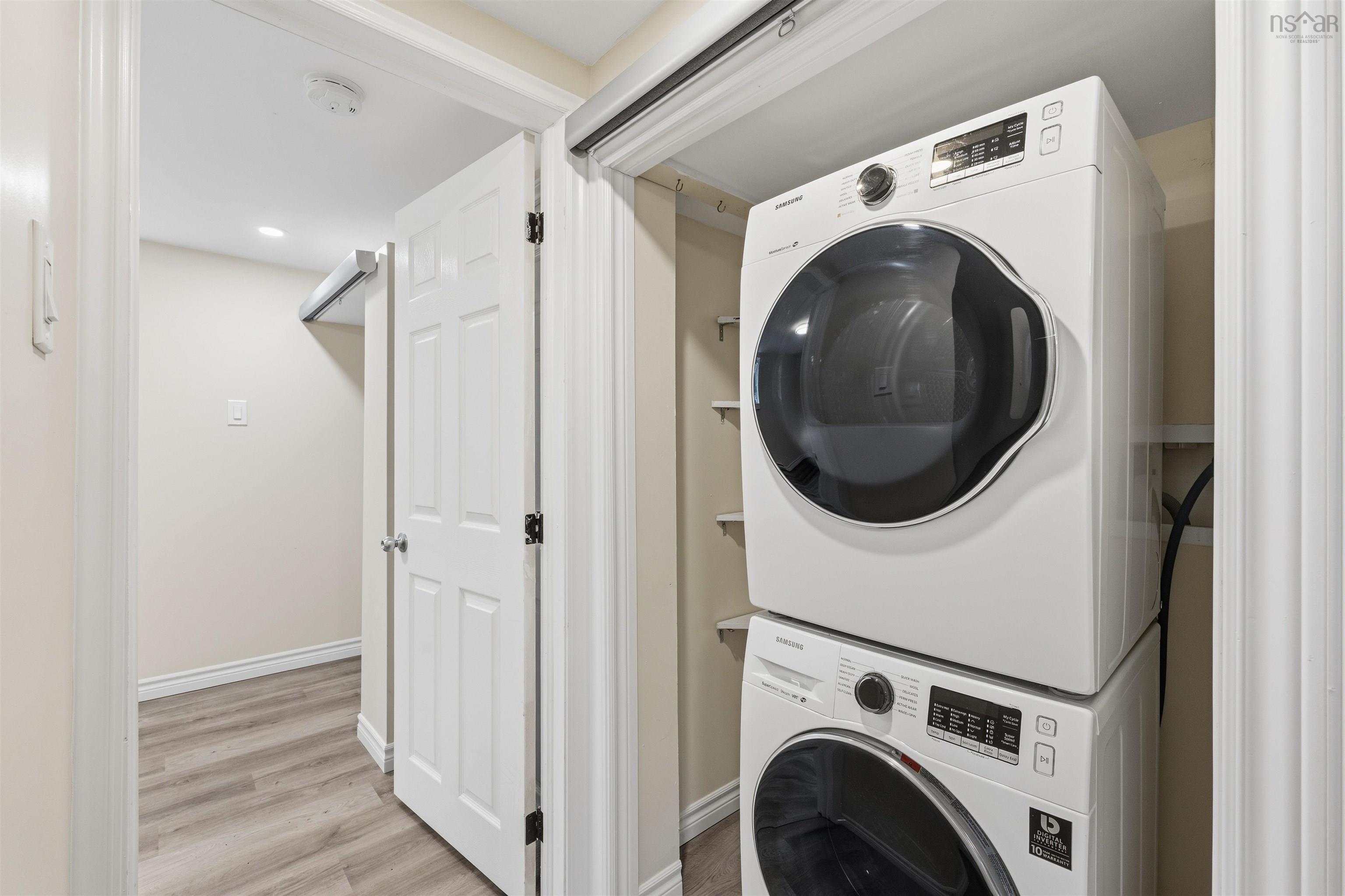 $574,900.00: 6 Parkdale Avenue, Timberlea