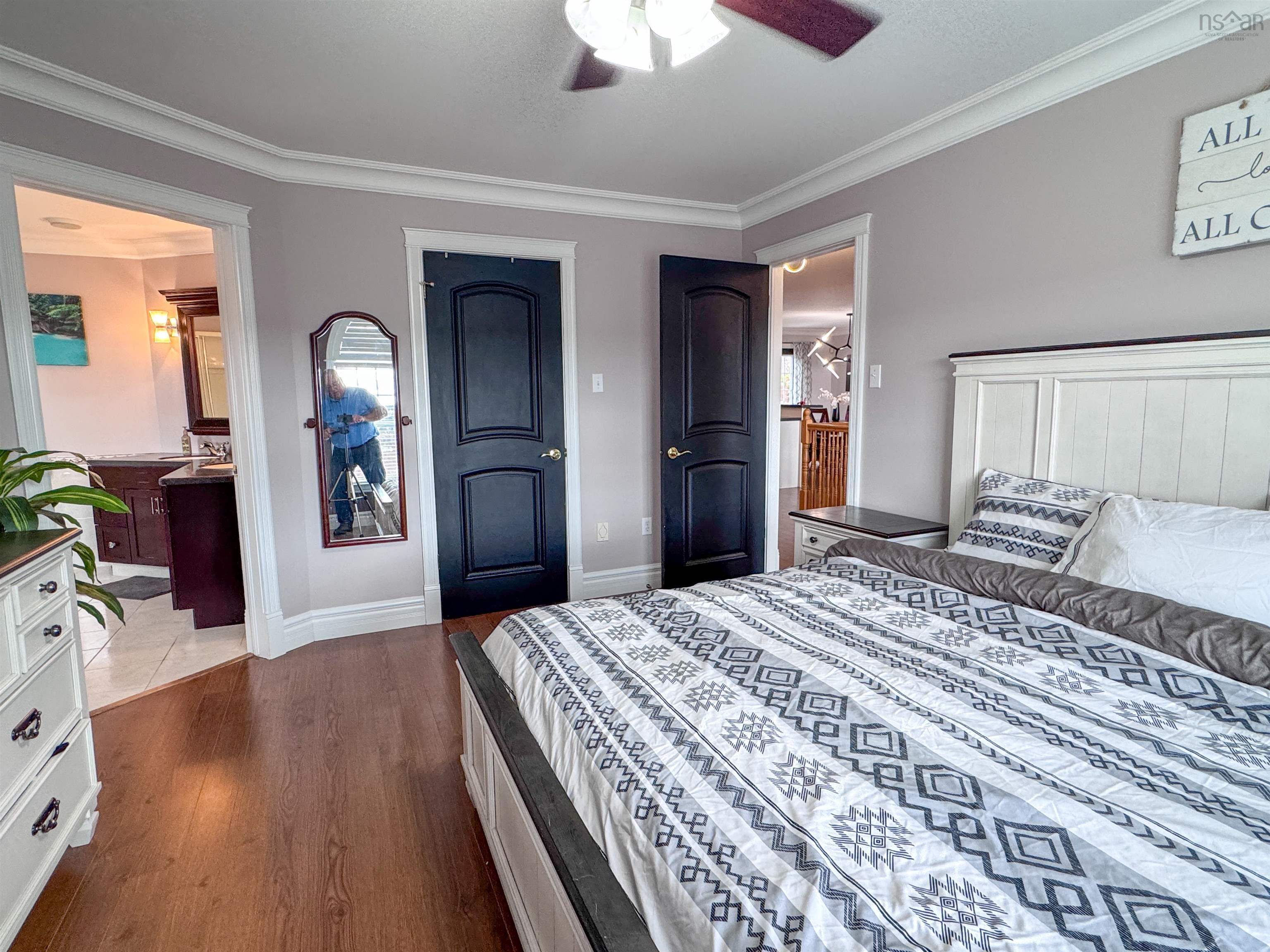 $639,000.00: 9430 Highway 7, Stillwater