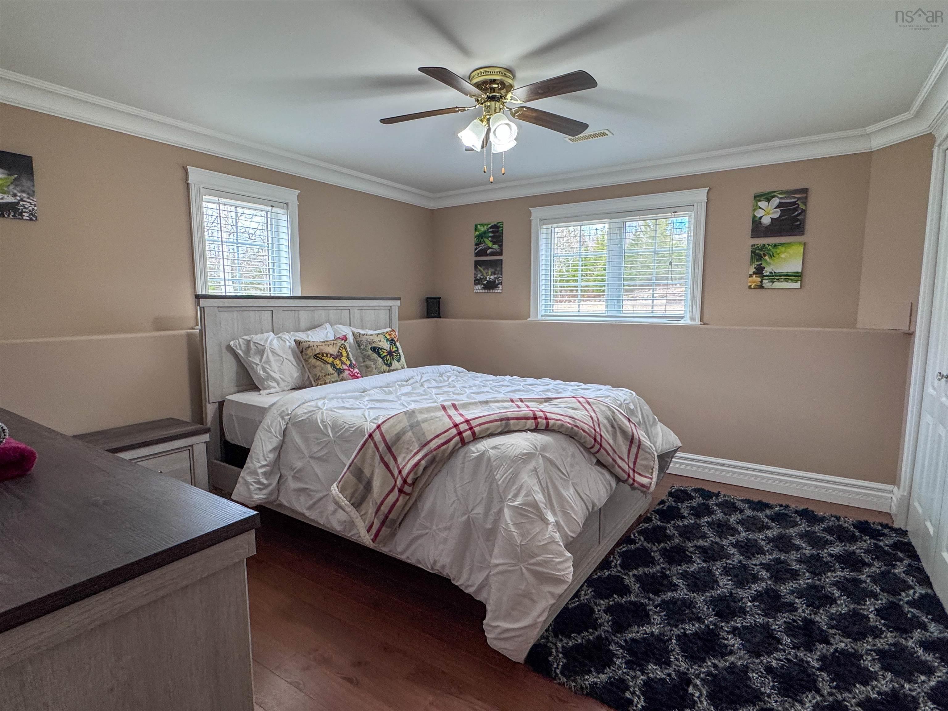 $639,000.00: 9430 Highway 7, Stillwater