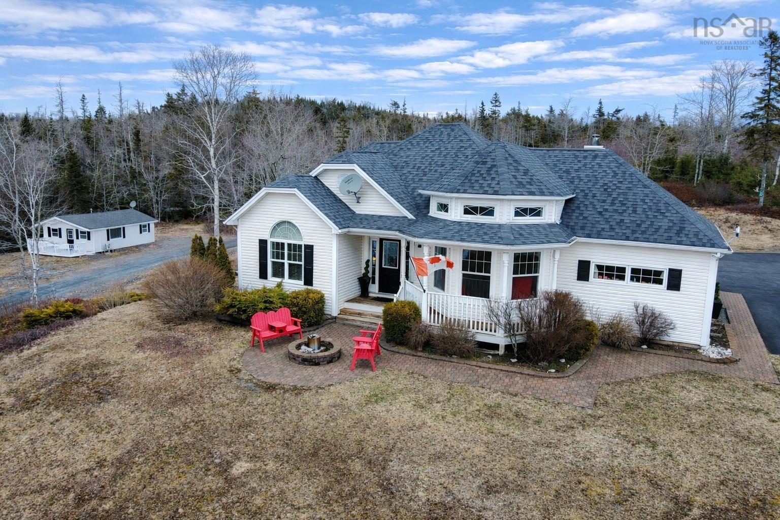 $639,000.00: 9430 Highway 7, Stillwater