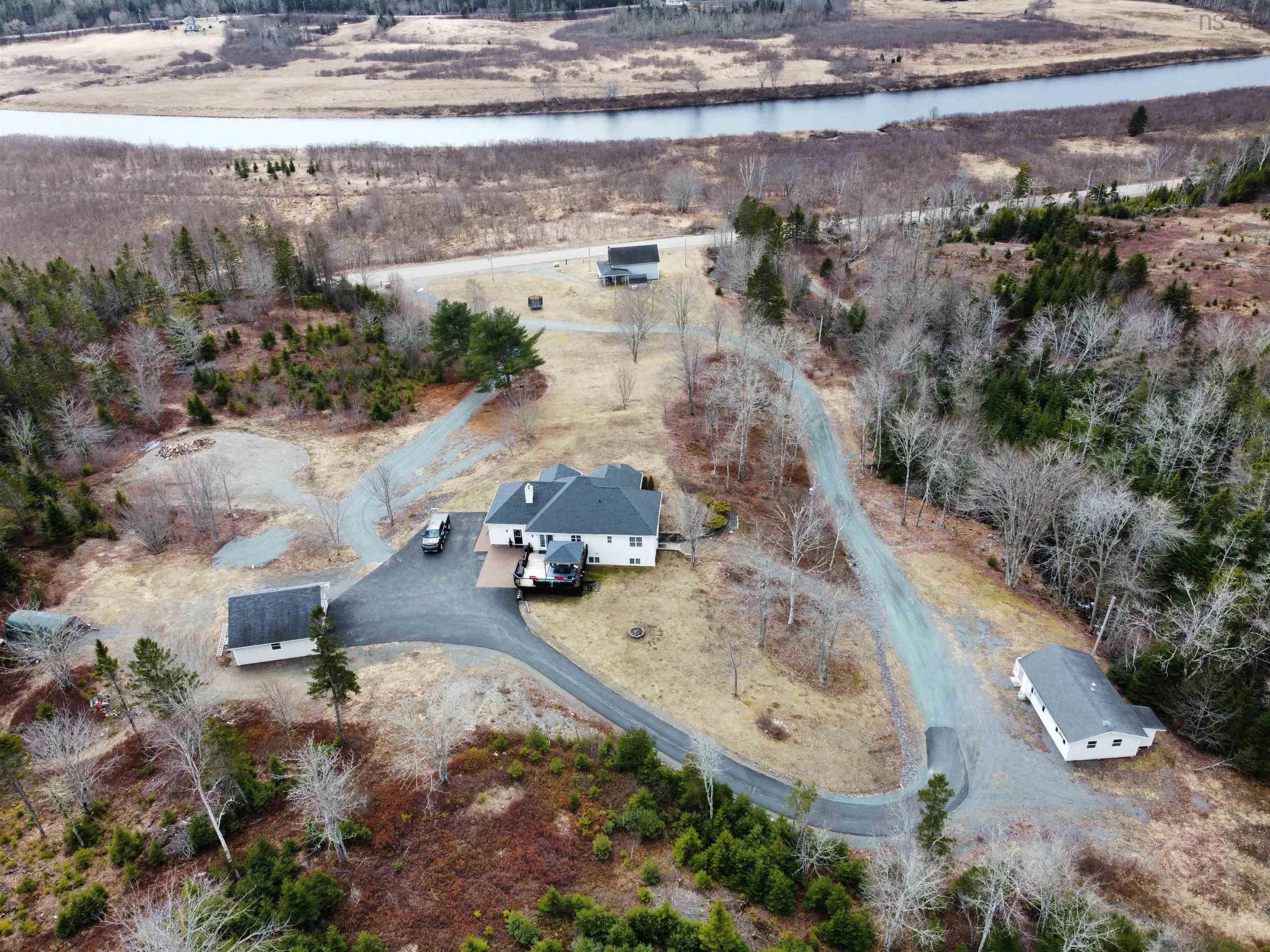 $639,000.00: 9430 Highway 7, Stillwater