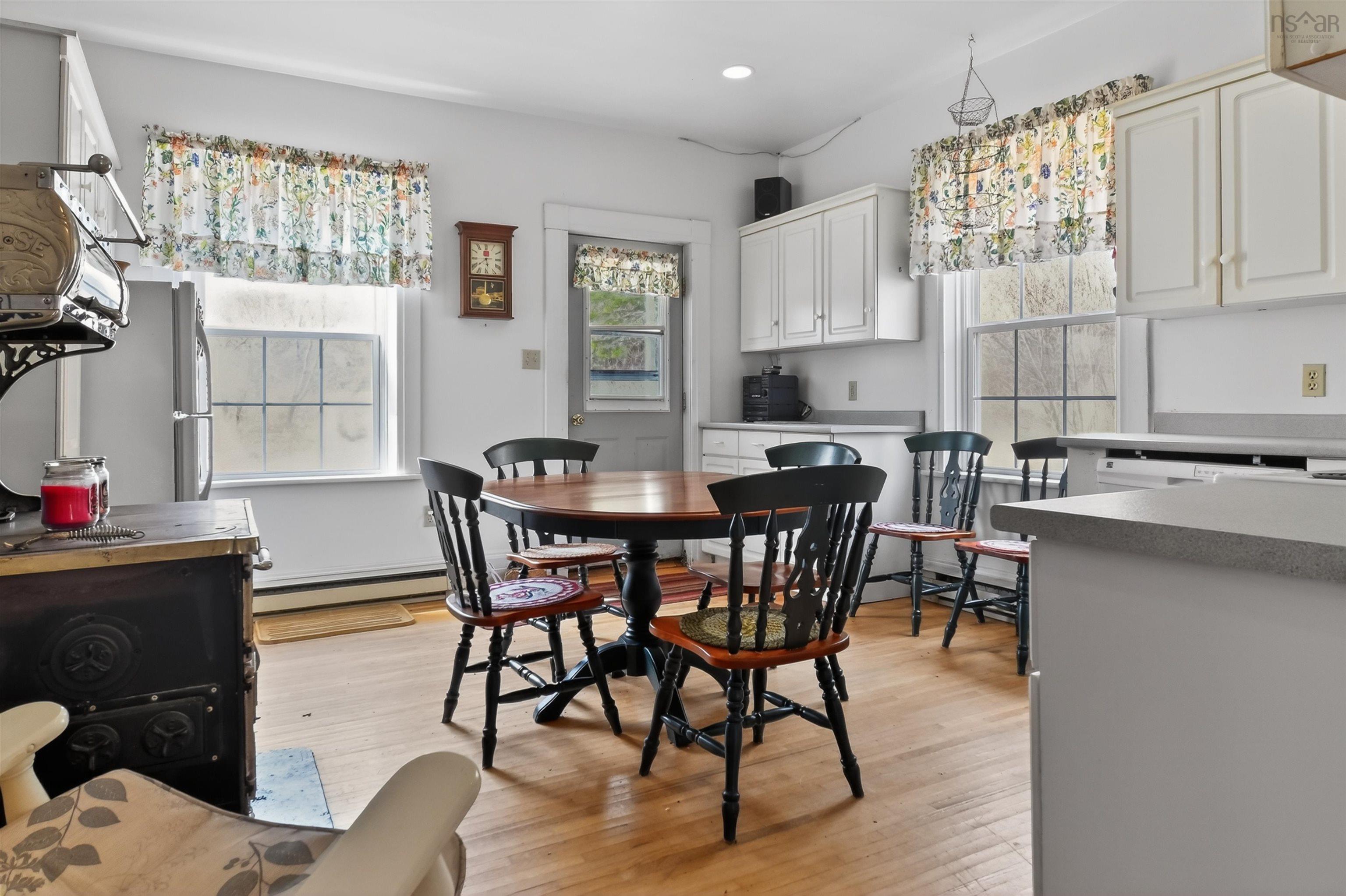 $329,000.00: 2145 Marble Mountain Rd, West Bay