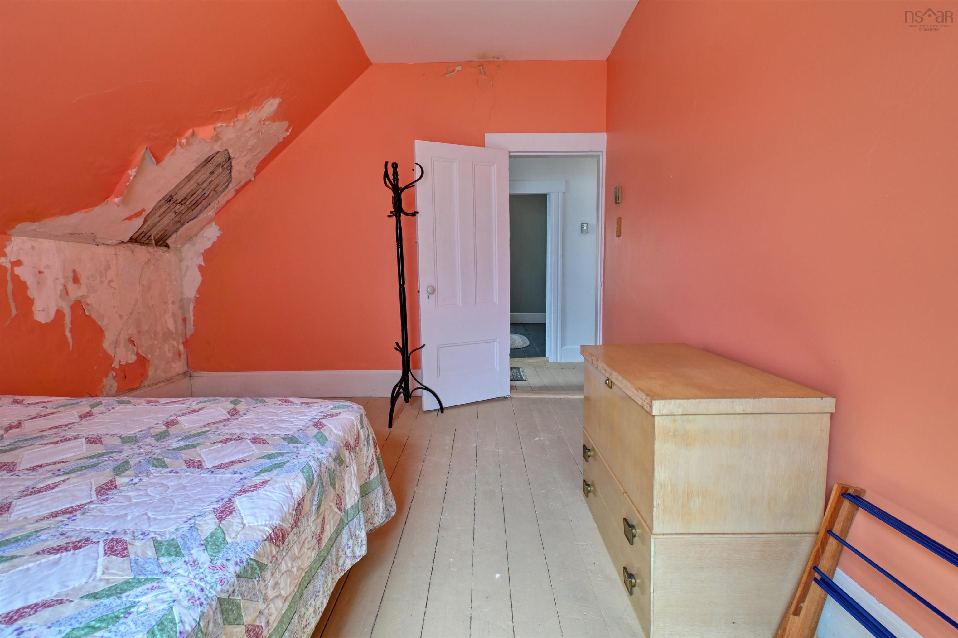 $329,000.00: 2145 Marble Mountain Rd, West Bay