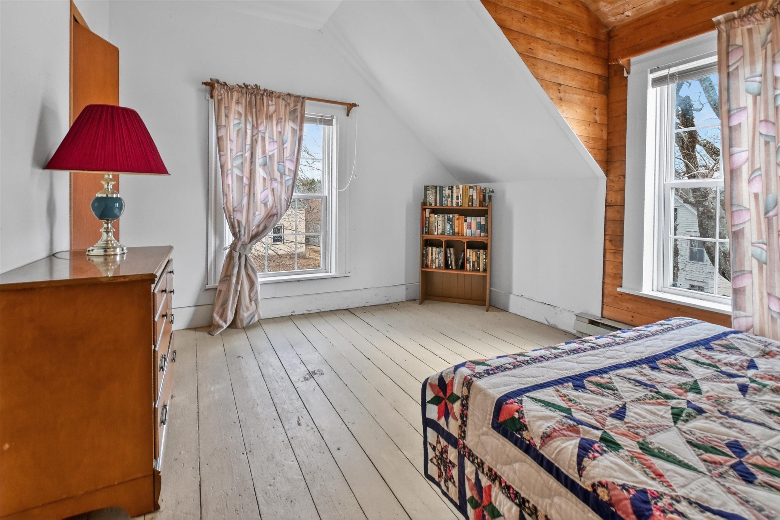 $329,000.00: 2145 Marble Mountain Rd, West Bay