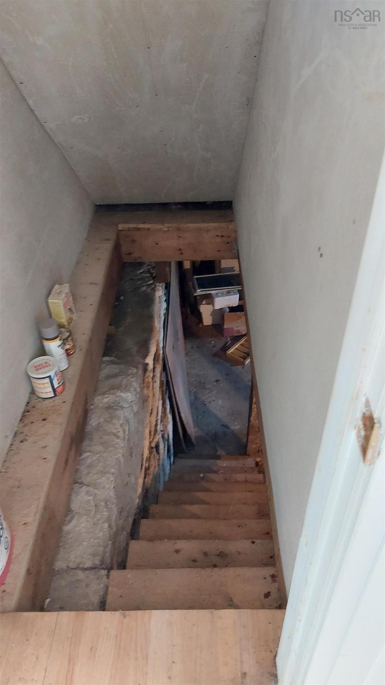 $329,000.00: 2145 Marble Mountain Rd, West Bay