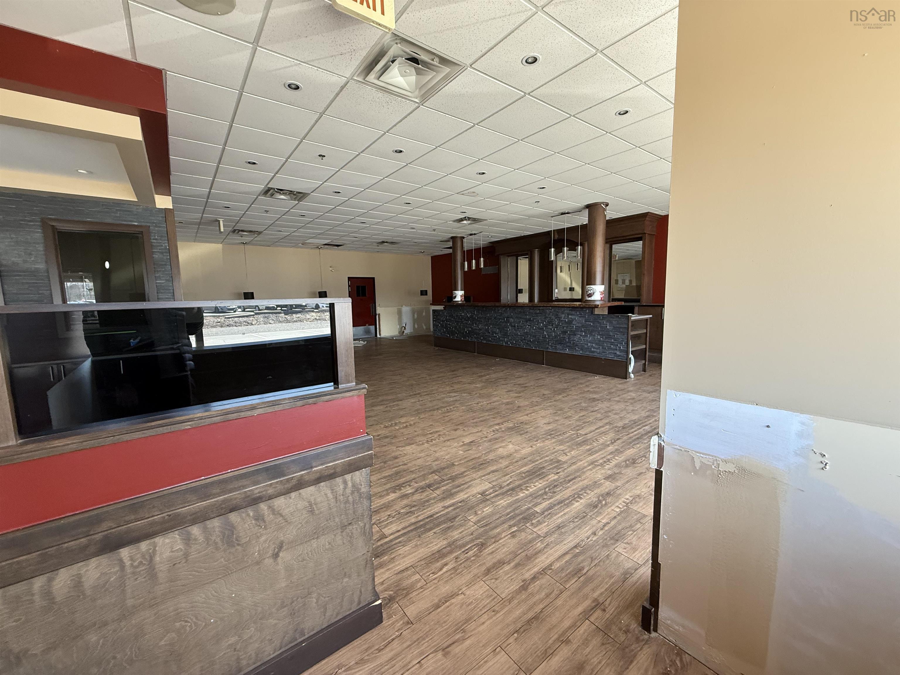 $1.00: 5494 Prospect Road, New Minas