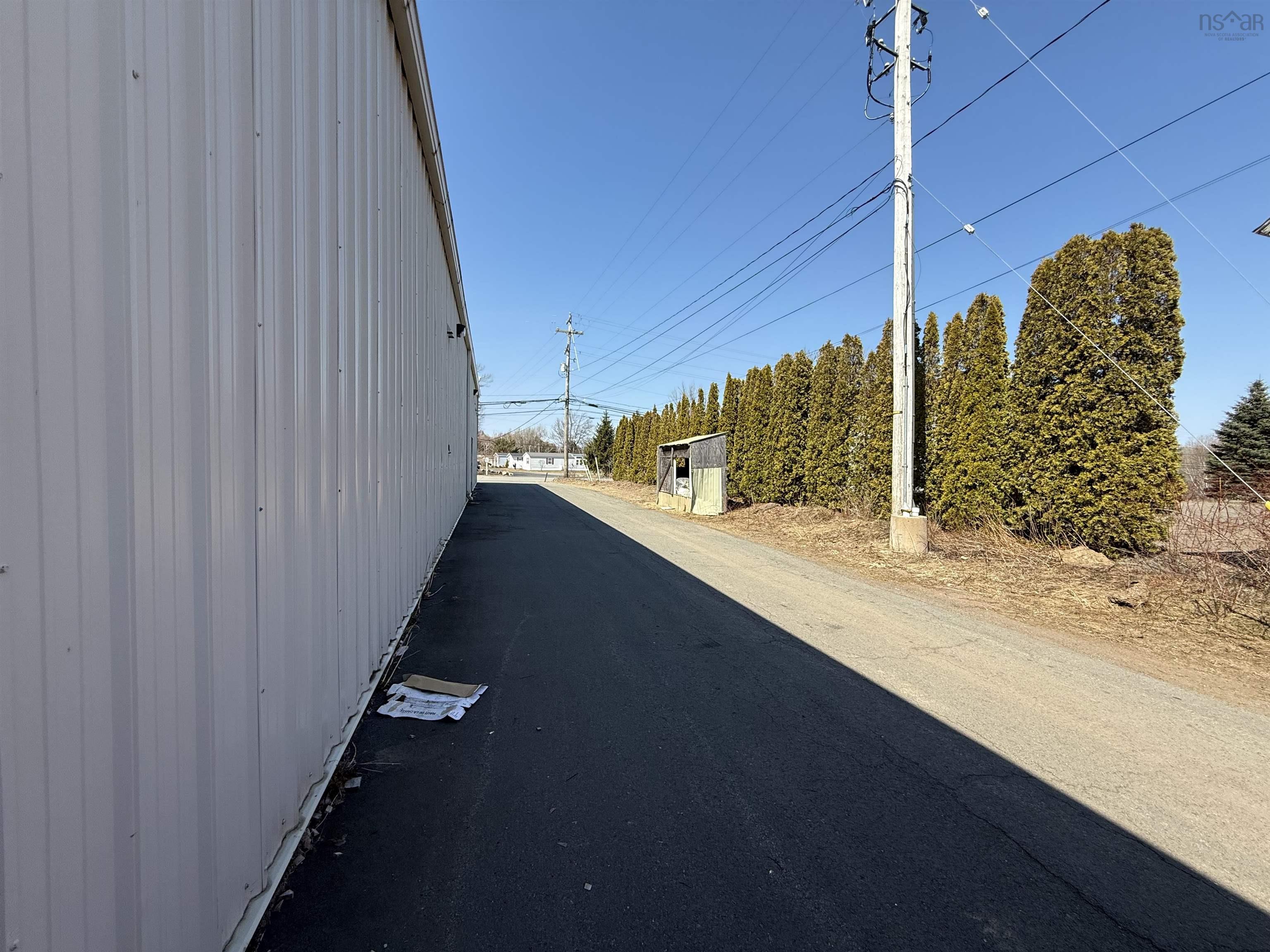 $1.00: 5494 Prospect Road, New Minas