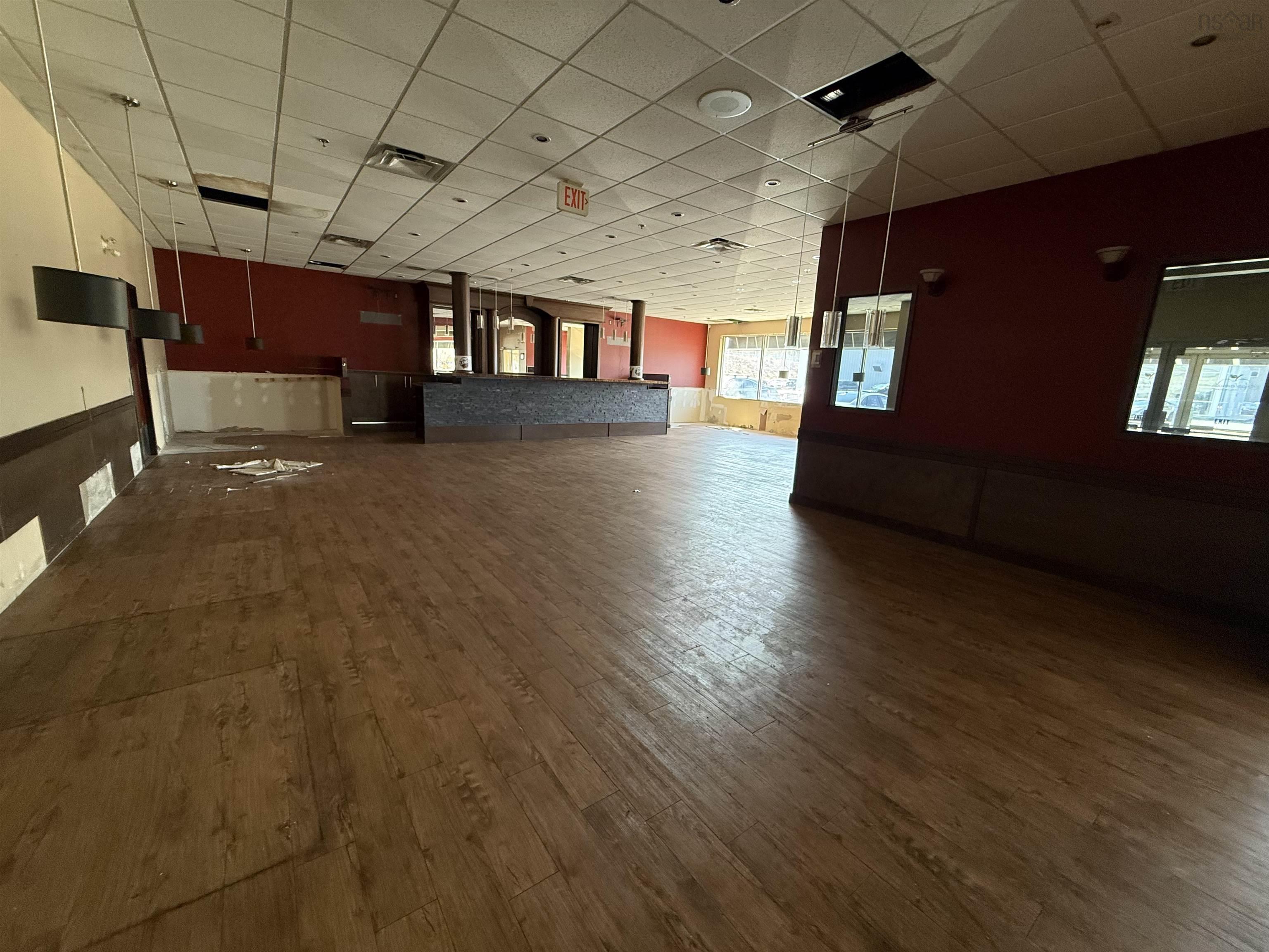 $1.00: 5494 Prospect Road, New Minas