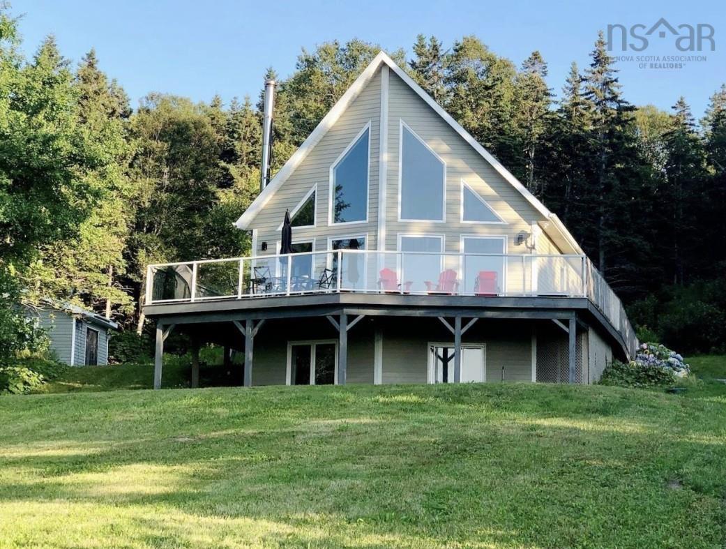 $519,000.00: 368 Lakeshore Drive, Irish Cove