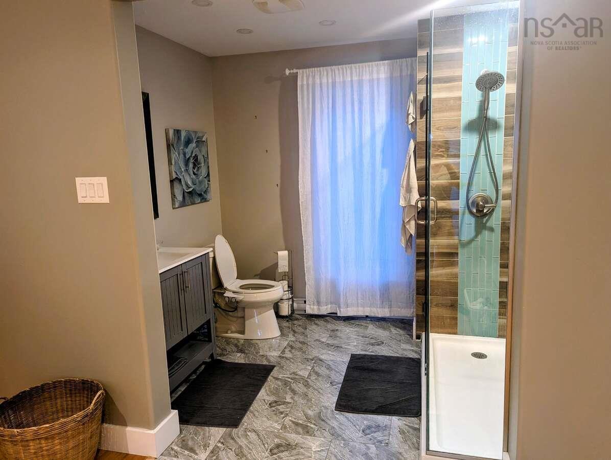 $519,000.00: 368 Lakeshore Drive, Irish Cove