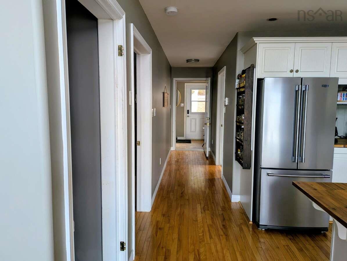 $519,000.00: 368 Lakeshore Drive, Irish Cove