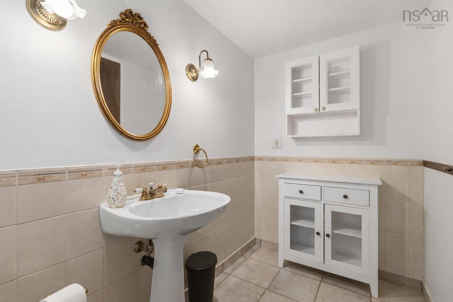 $949,900.00: 11 Wheatstone Heights, Dartmouth