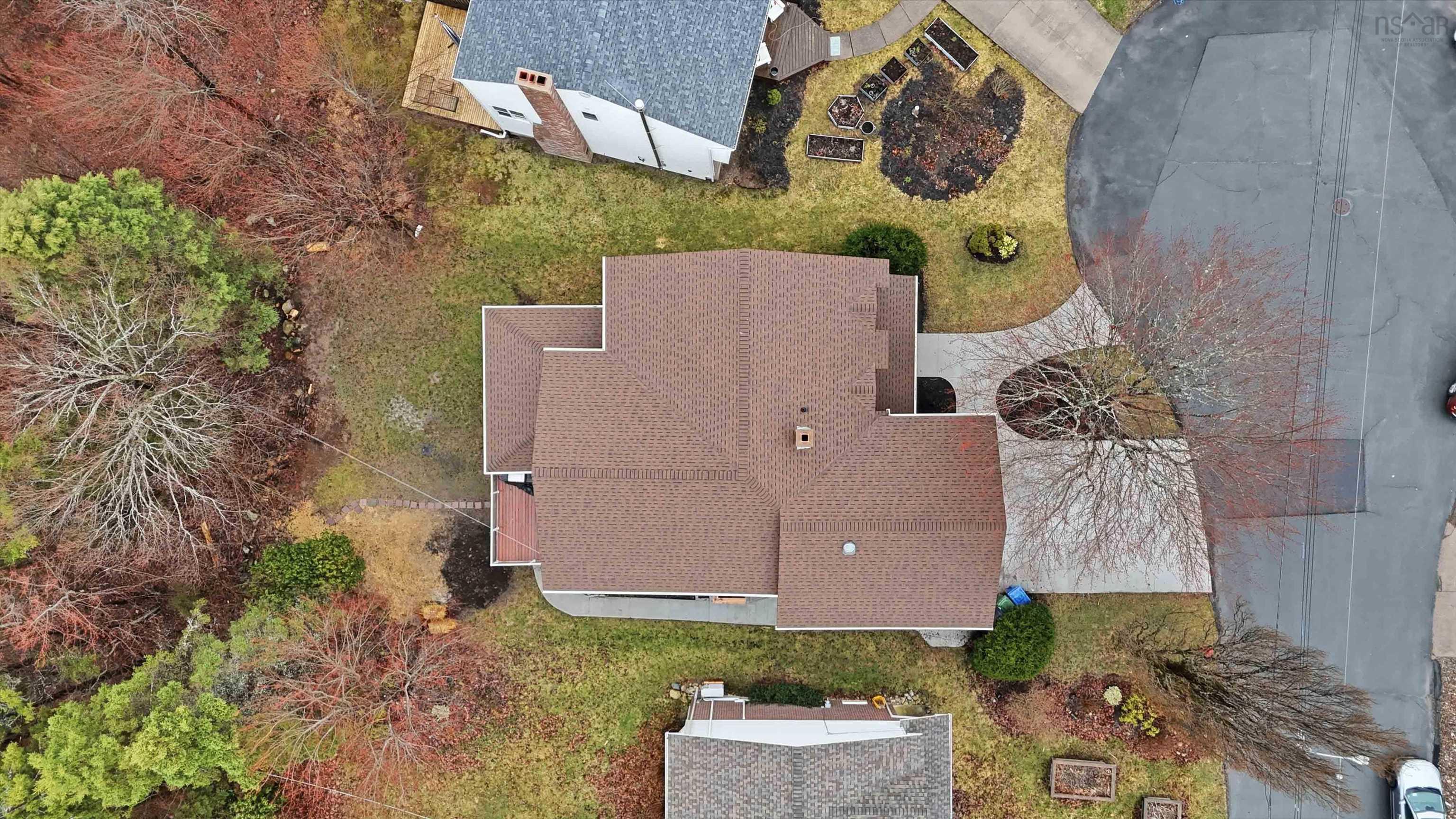 $949,900.00: 11 Wheatstone Heights, Dartmouth