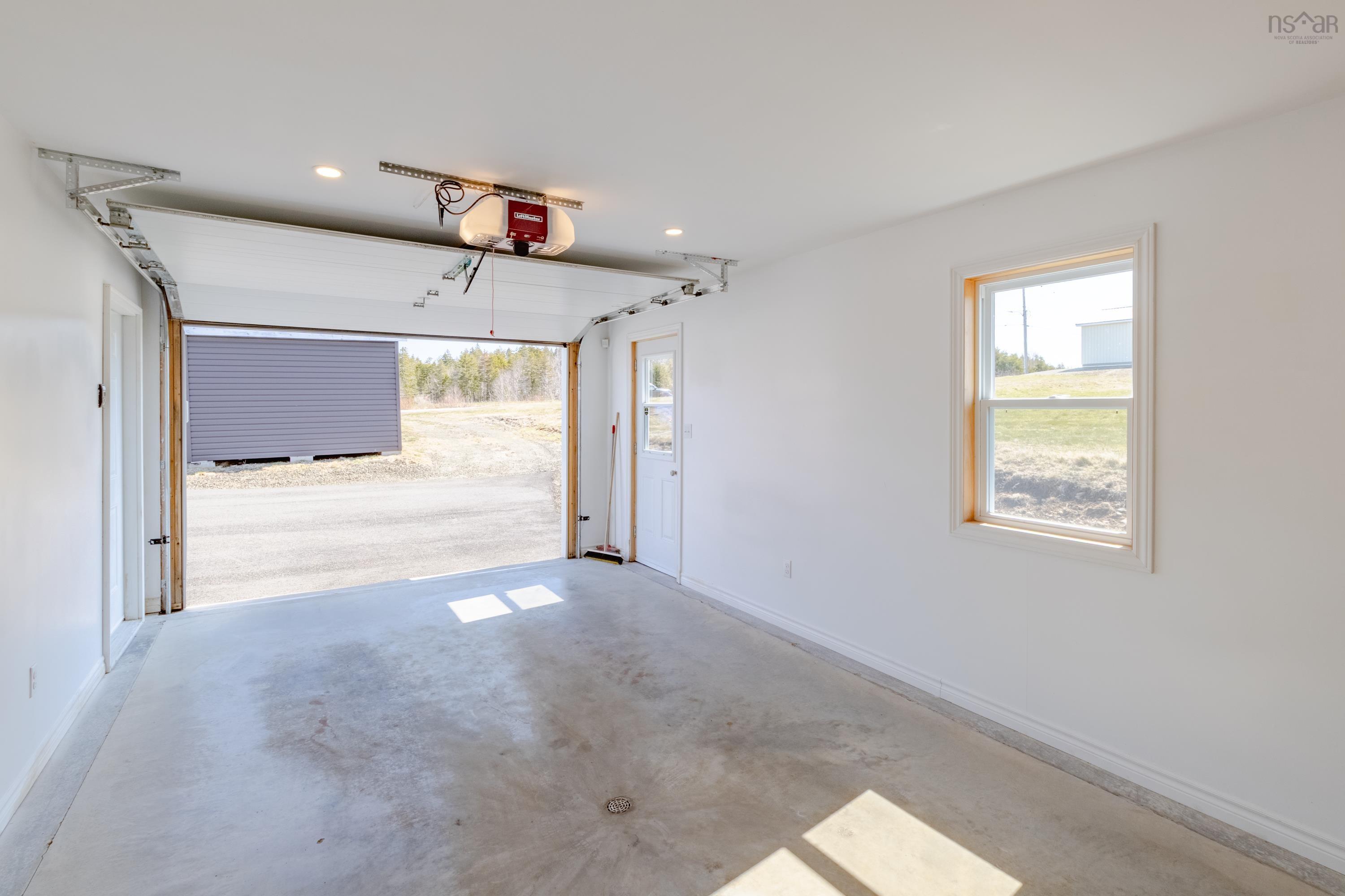 $405,000.00: 112 North Range Cross Road, Barton