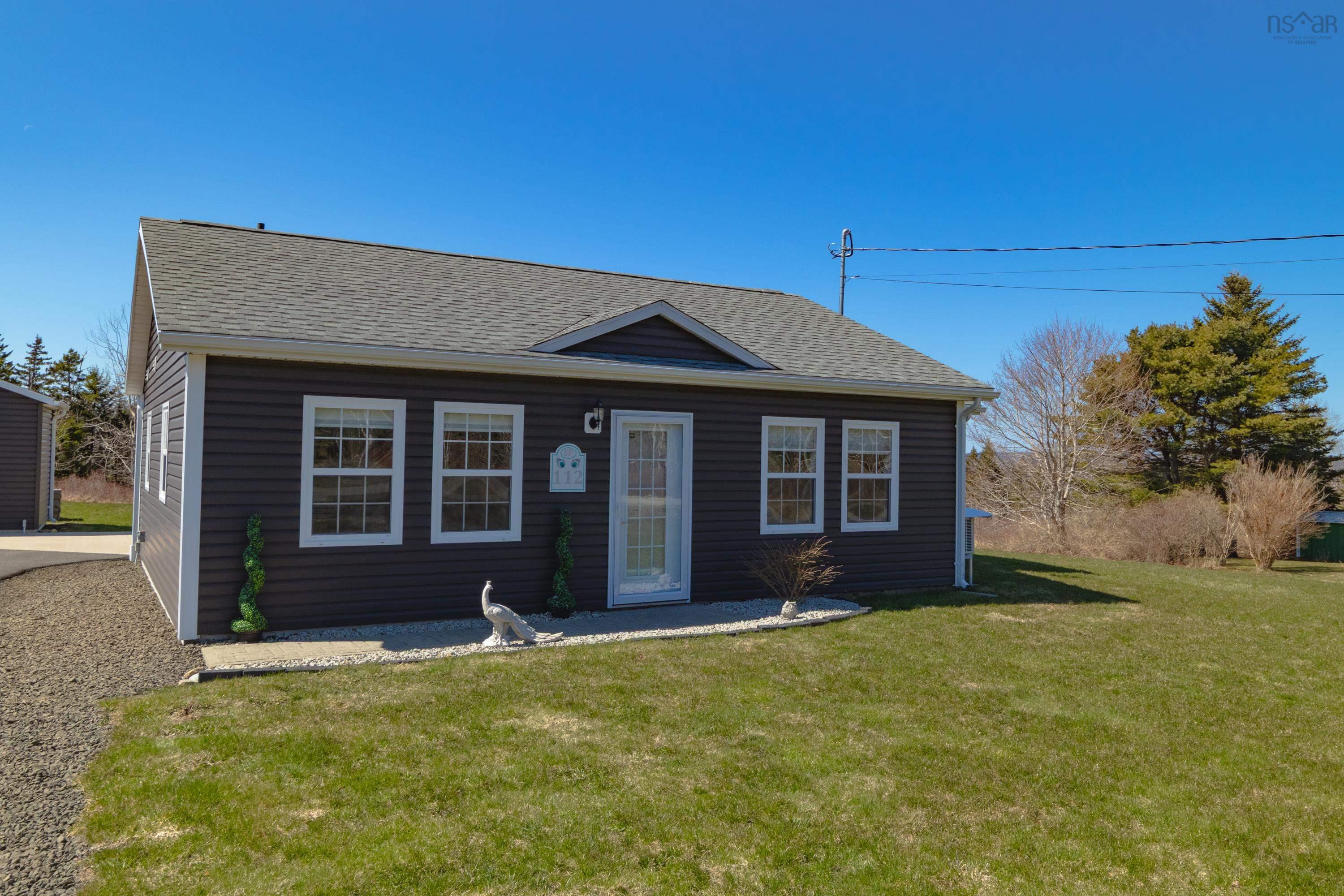 $405,000.00: 112 North Range Cross Road, Barton