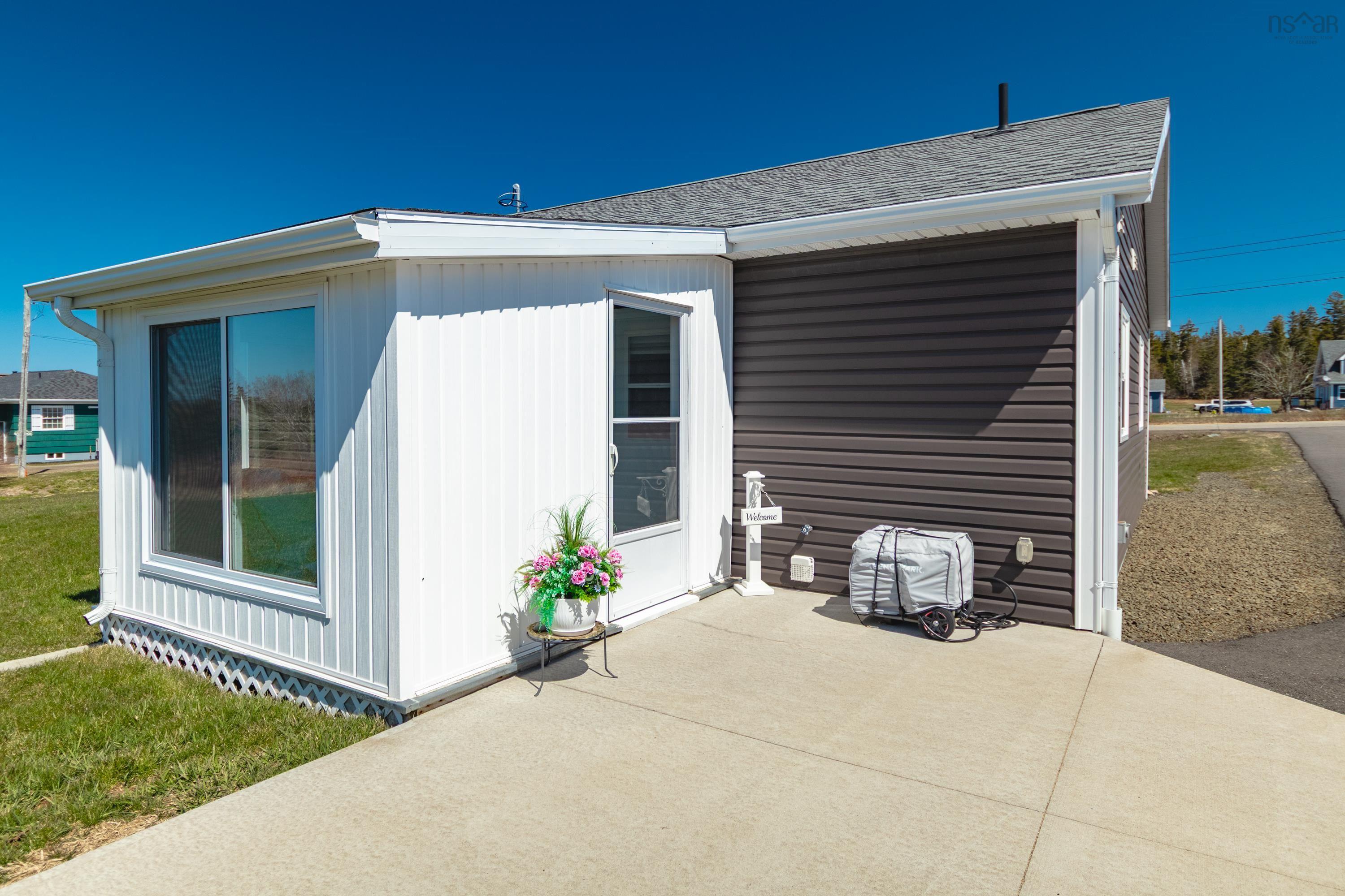 $405,000.00: 112 North Range Cross Road, Barton