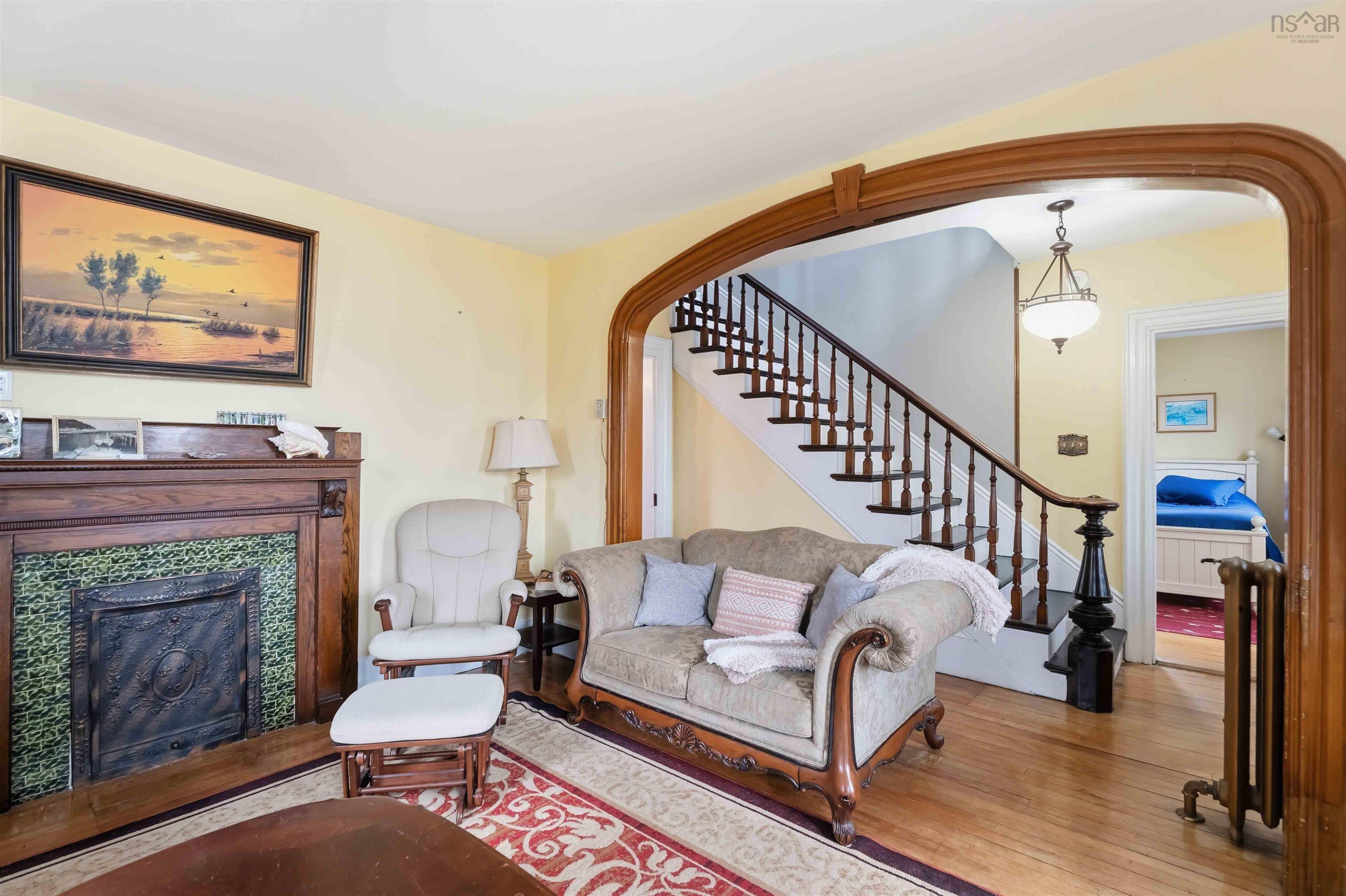 $390,000.00: 187 Water Street, Freeport