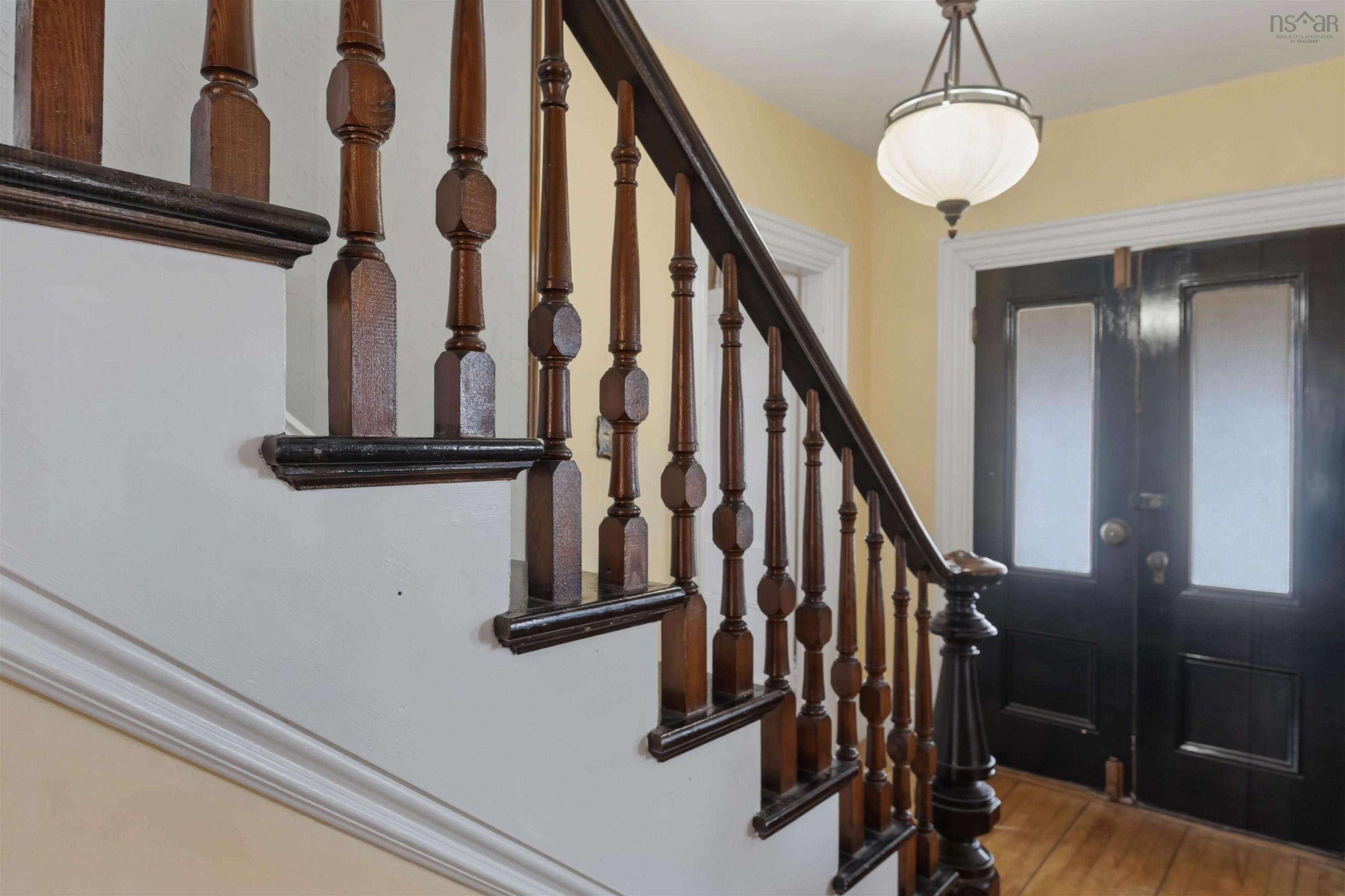 $390,000.00: 187 Water Street, Freeport