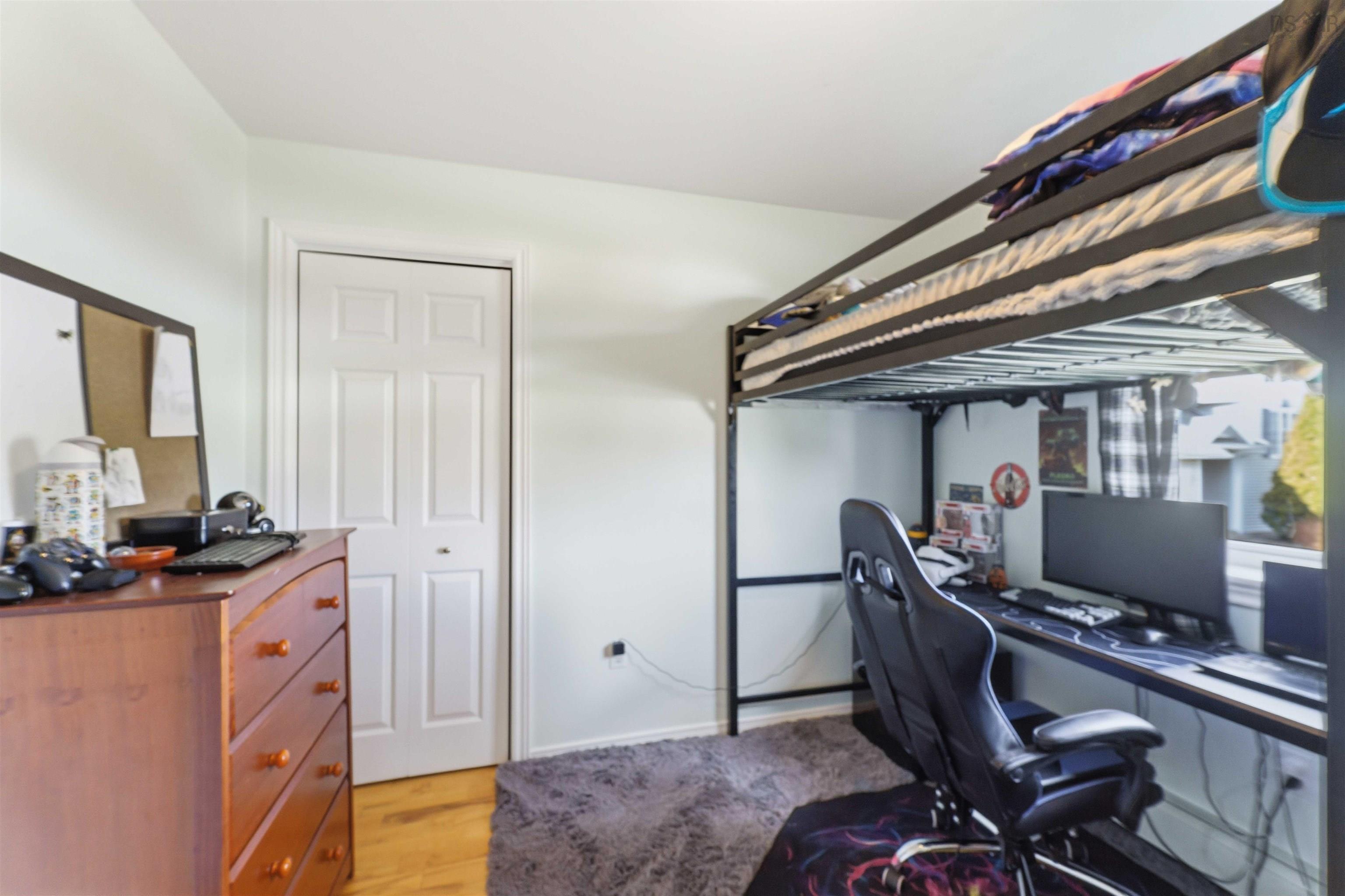 $559,900.00: 24 Rivercrest Lane, Greenwood