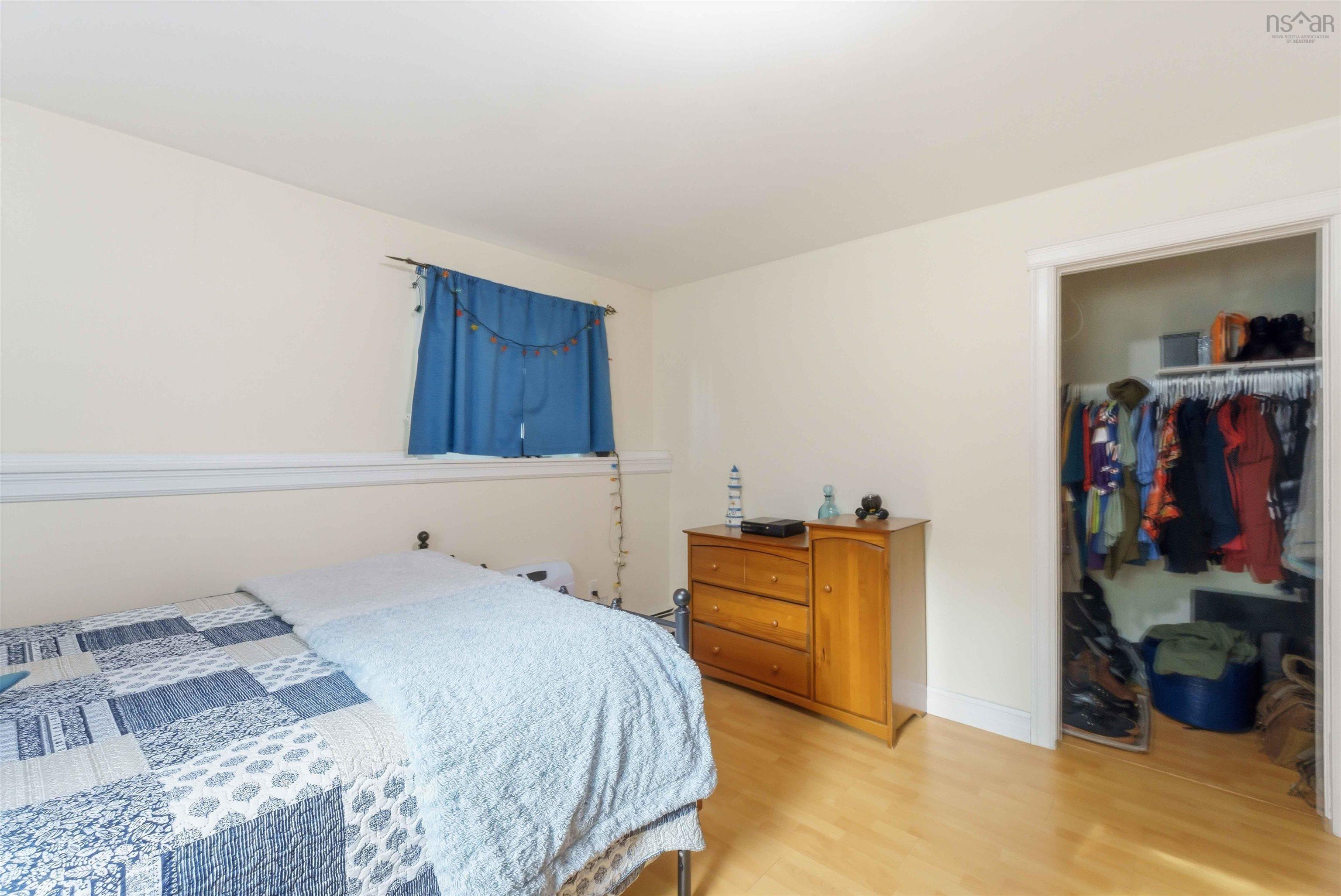 $559,900.00: 24 Rivercrest Lane, Greenwood