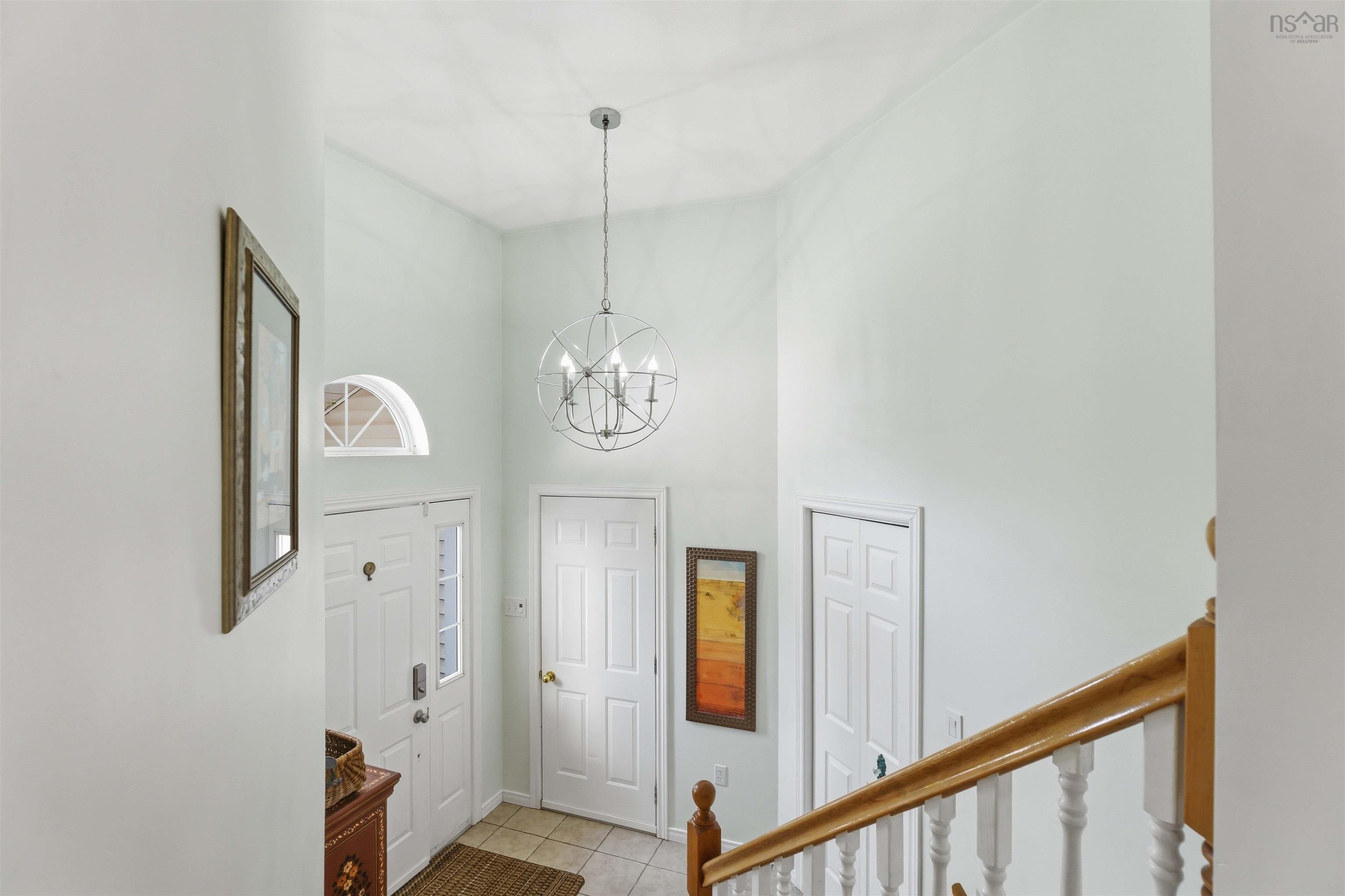 $559,900.00: 24 Rivercrest Lane, Greenwood