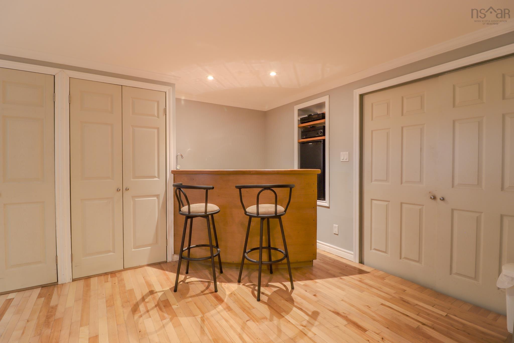 $389,000.00: 482 Intervale Road, Rock Elm