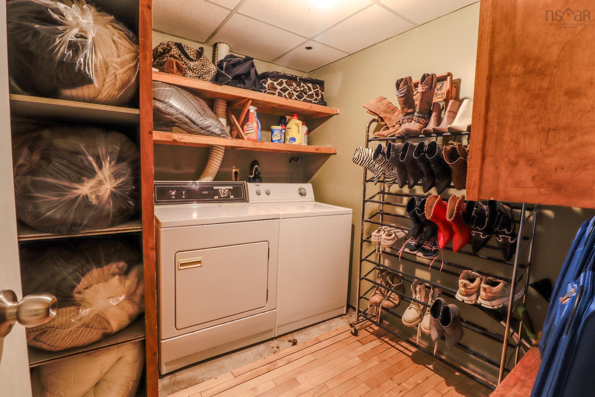 $389,000.00: 482 Intervale Road, Rock Elm