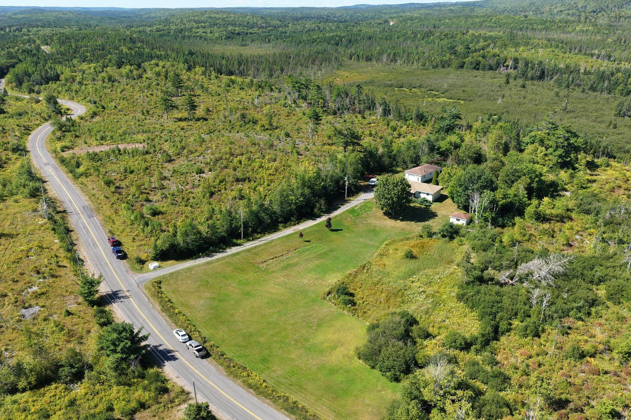 $389,000.00: 482 Intervale Road, Rock Elm