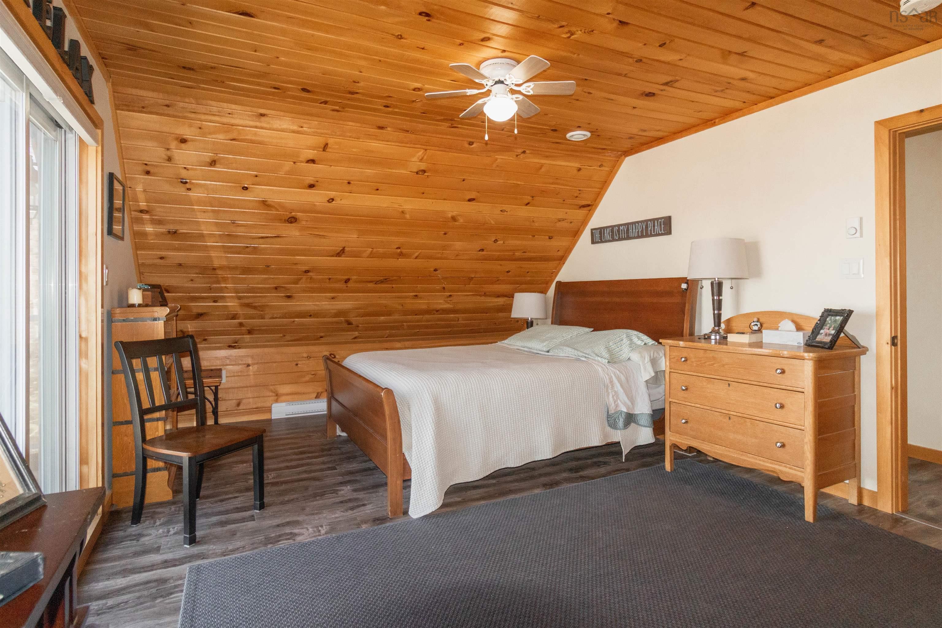 $599,900.00: 3 68 Western Point Lane, Mount Uniacke