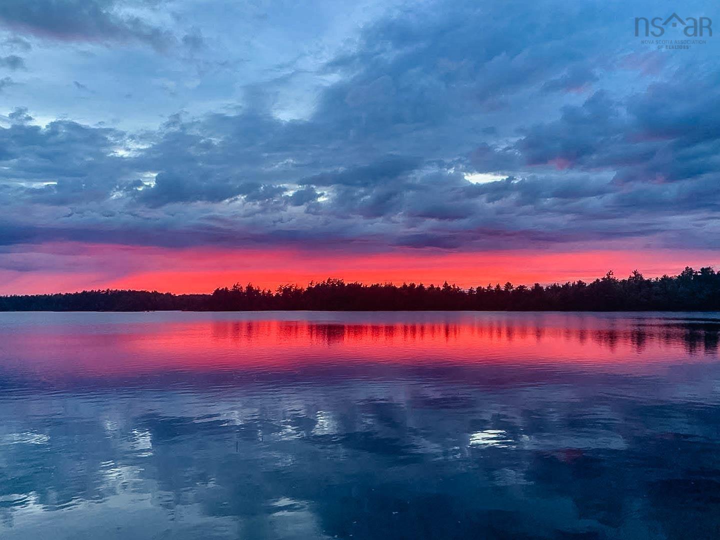 $599,900.00: 3 68 Western Point Lane, Mount Uniacke