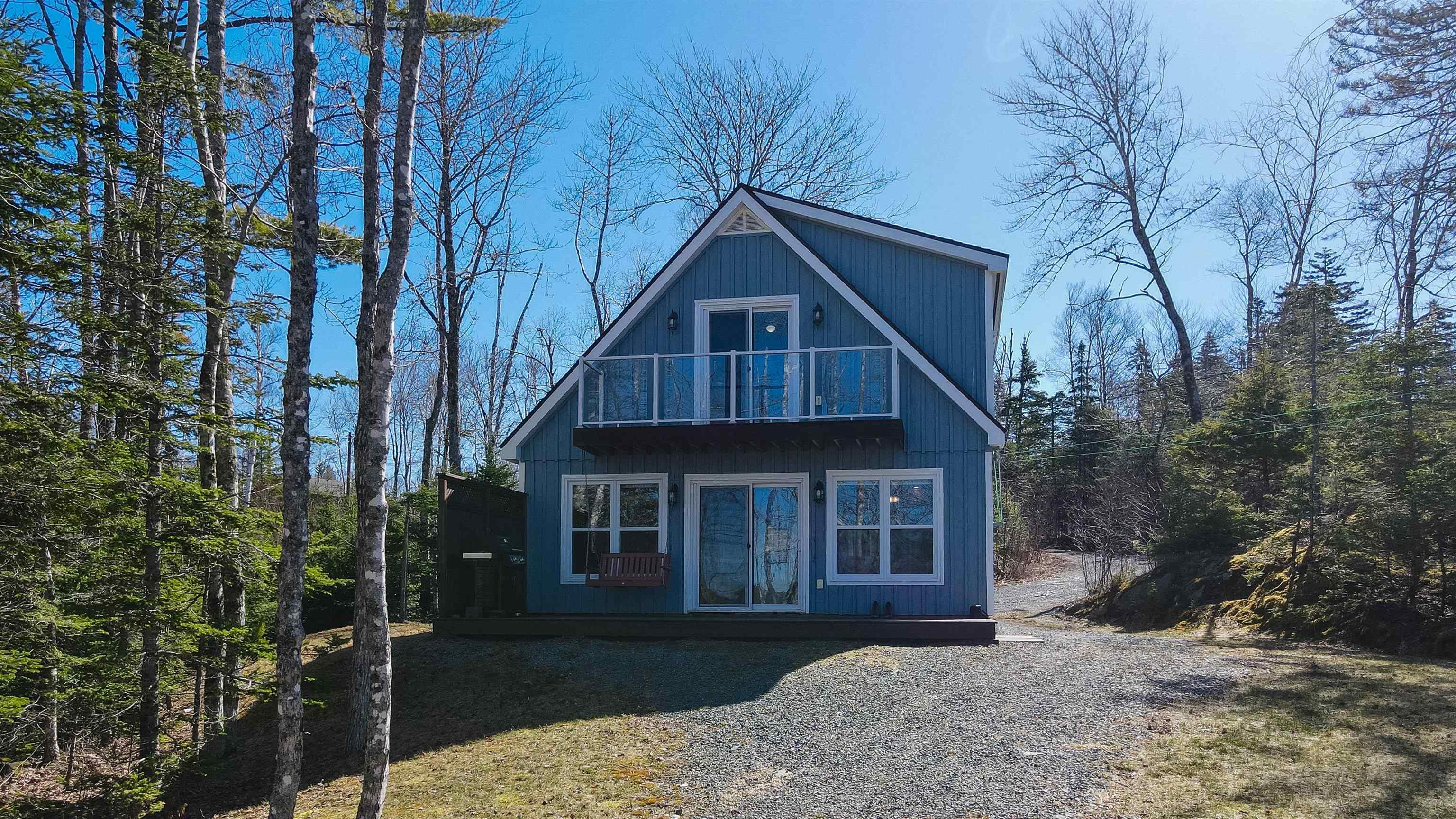 $599,900.00: 3 68 Western Point Lane, Mount Uniacke