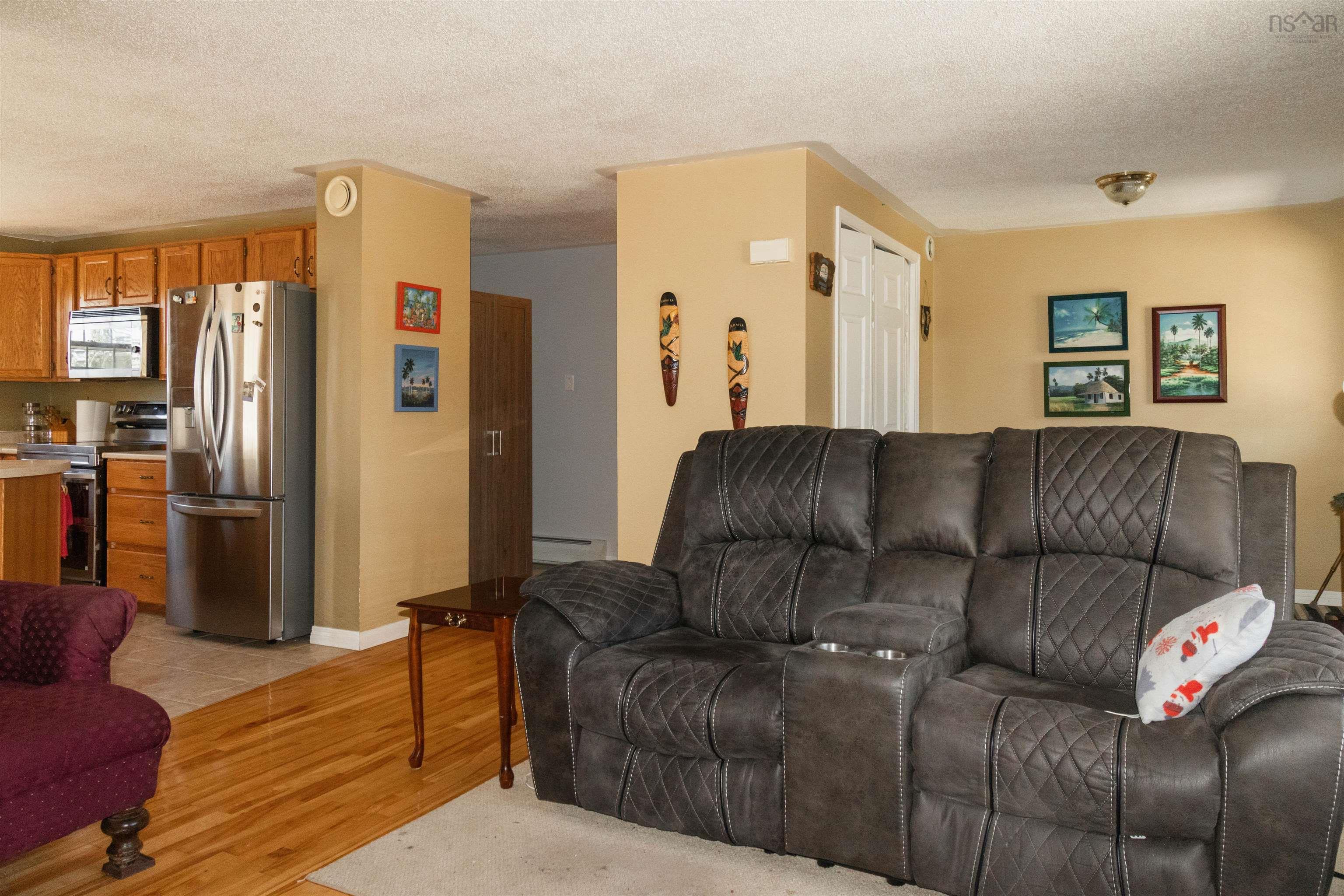 $499,999.00: 1 Rainbow Drive, Mount Uniacke