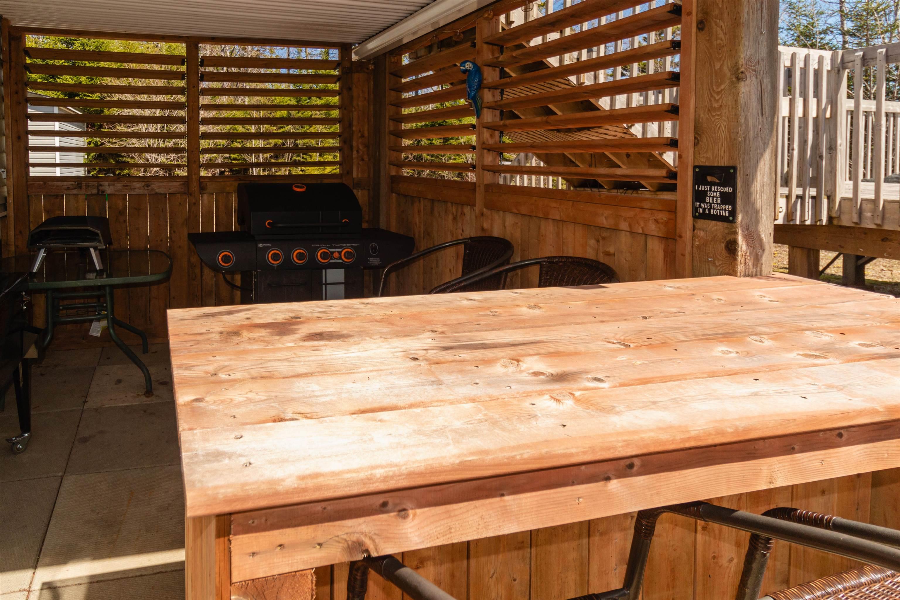 $499,999.00: 1 Rainbow Drive, Mount Uniacke