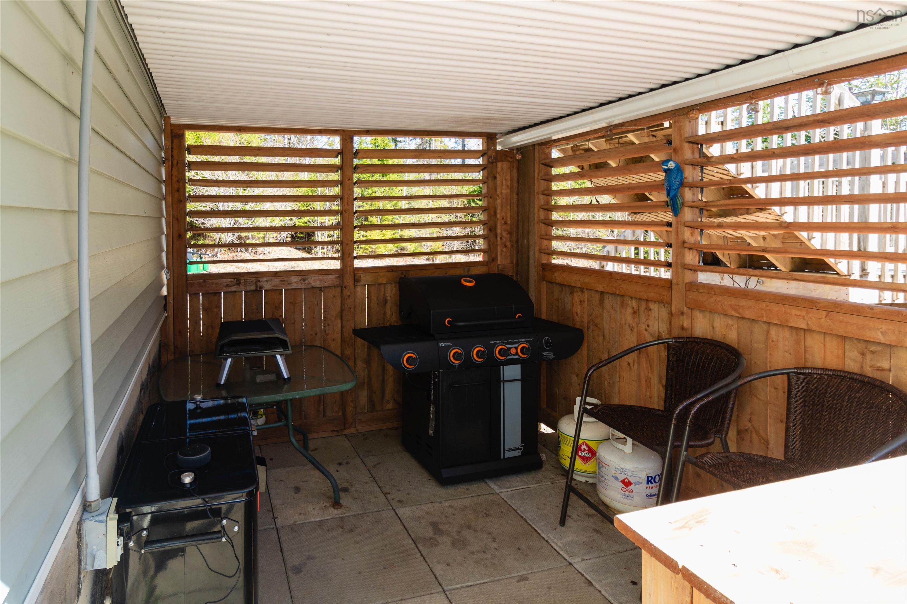 $499,999.00: 1 Rainbow Drive, Mount Uniacke