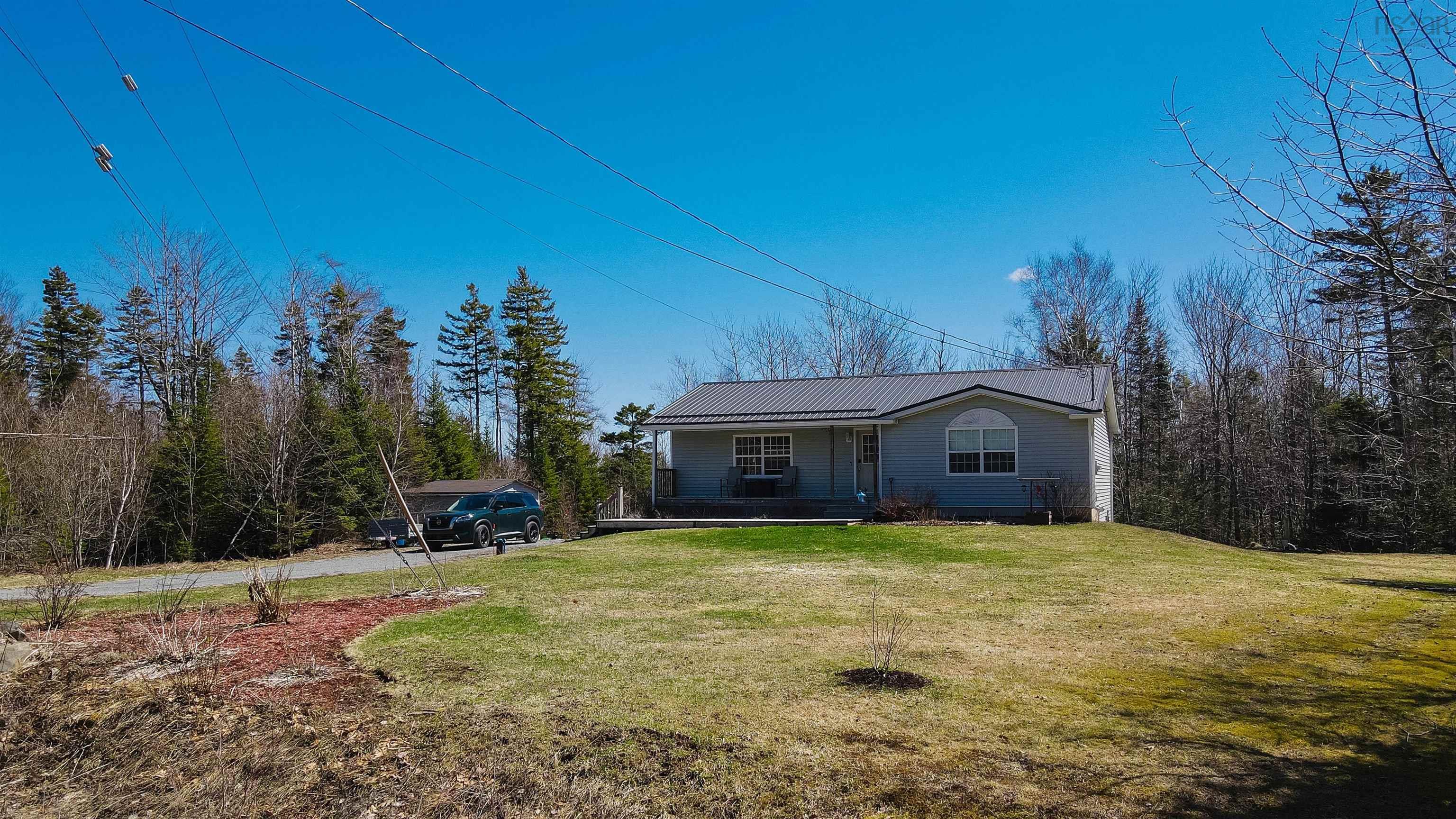$499,999.00: 1 Rainbow Drive, Mount Uniacke