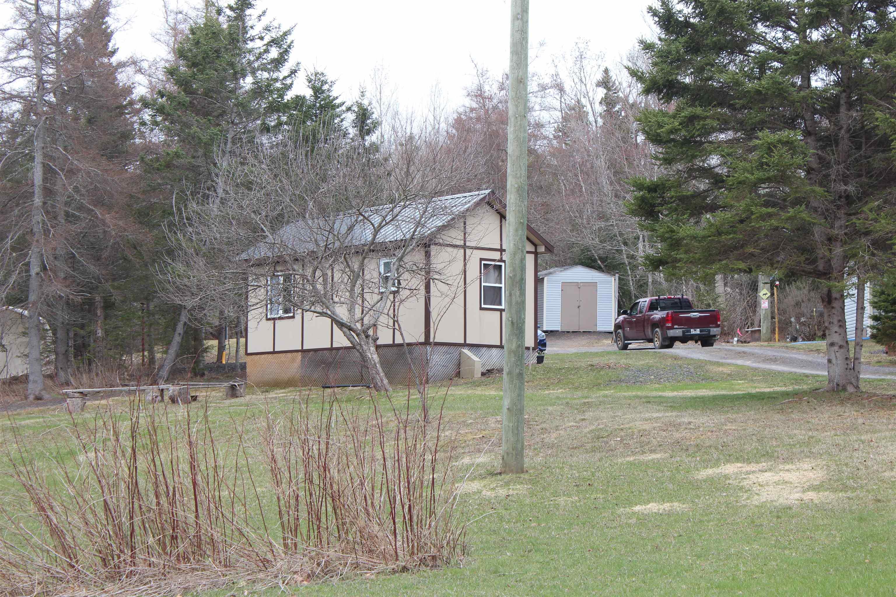 $169,900.00: 2844 HIGHWAY 215 MOOSE BROOK Highway, East Hants
