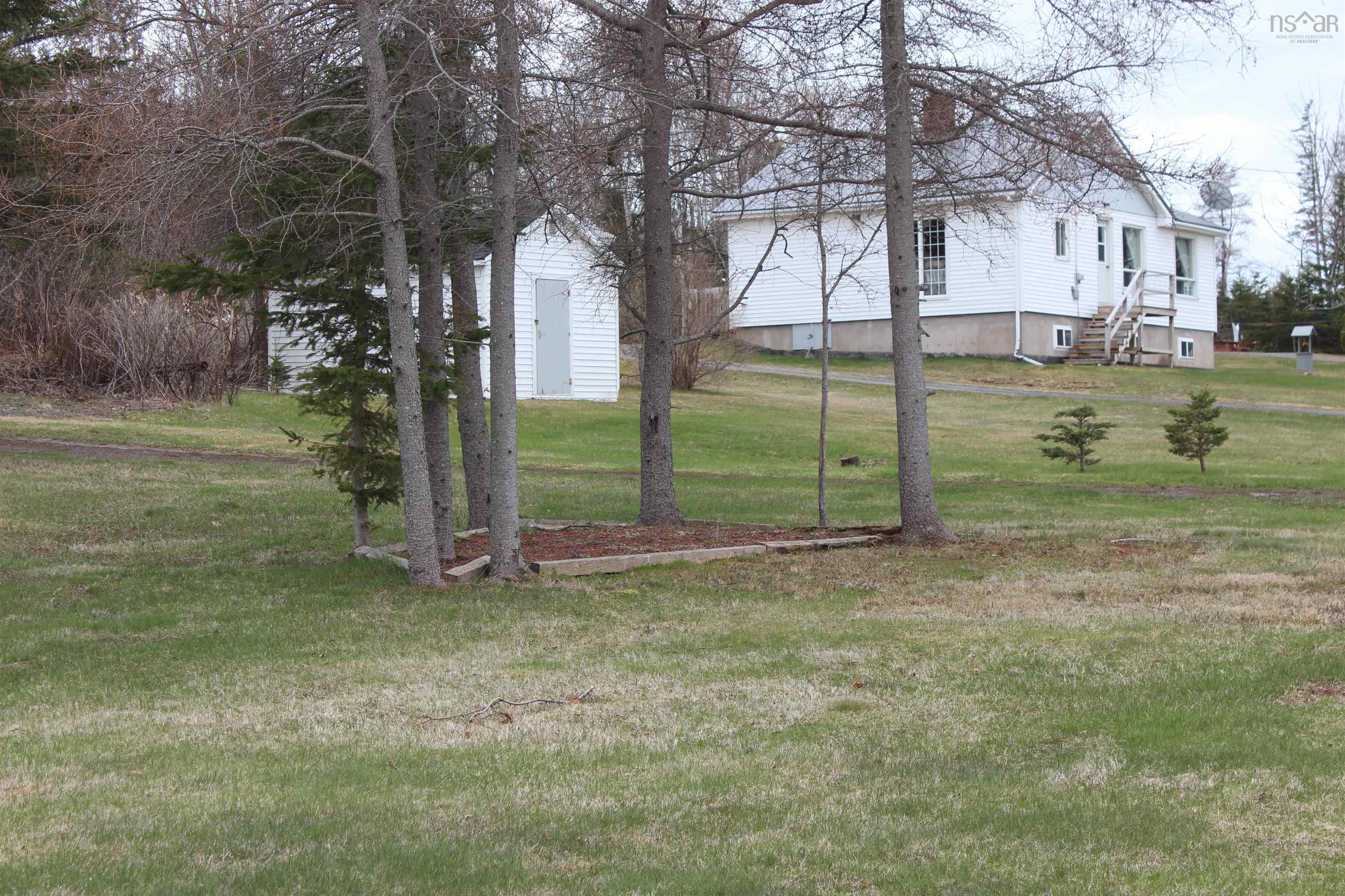 $169,900.00: 2844 HIGHWAY 215 MOOSE BROOK Highway, East Hants