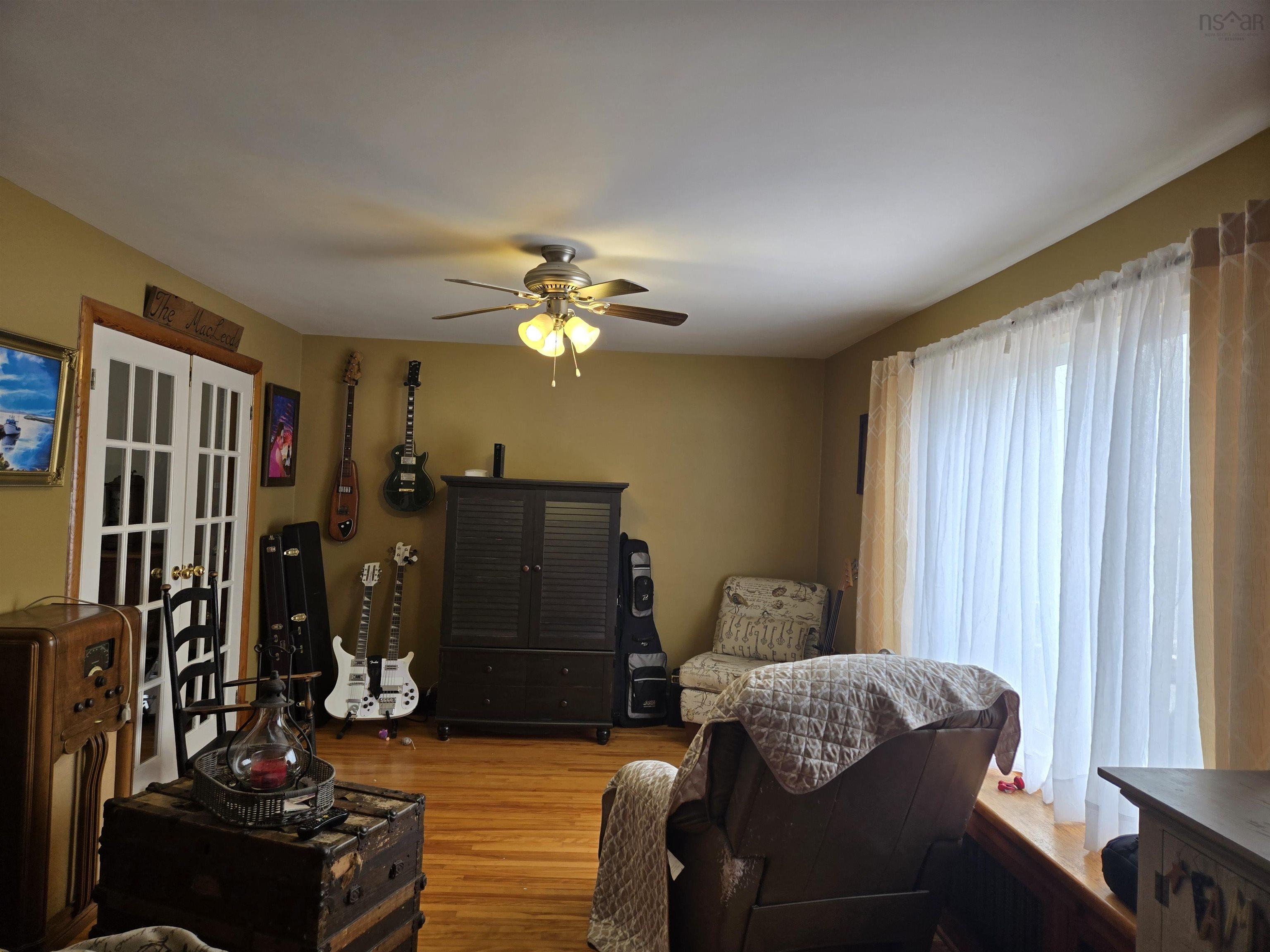 $369,900.00: 87 Harold Street Street, Sydney