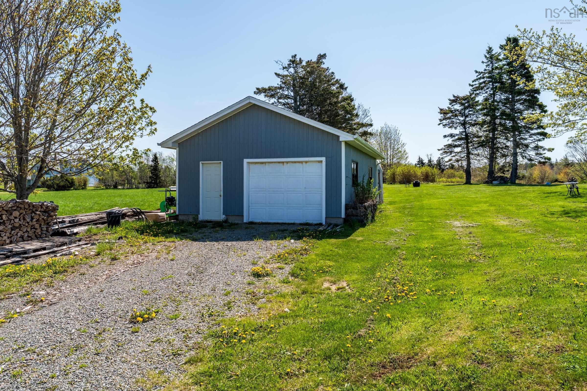 $349,000.00: 8882 Highway 1, Meteghan River