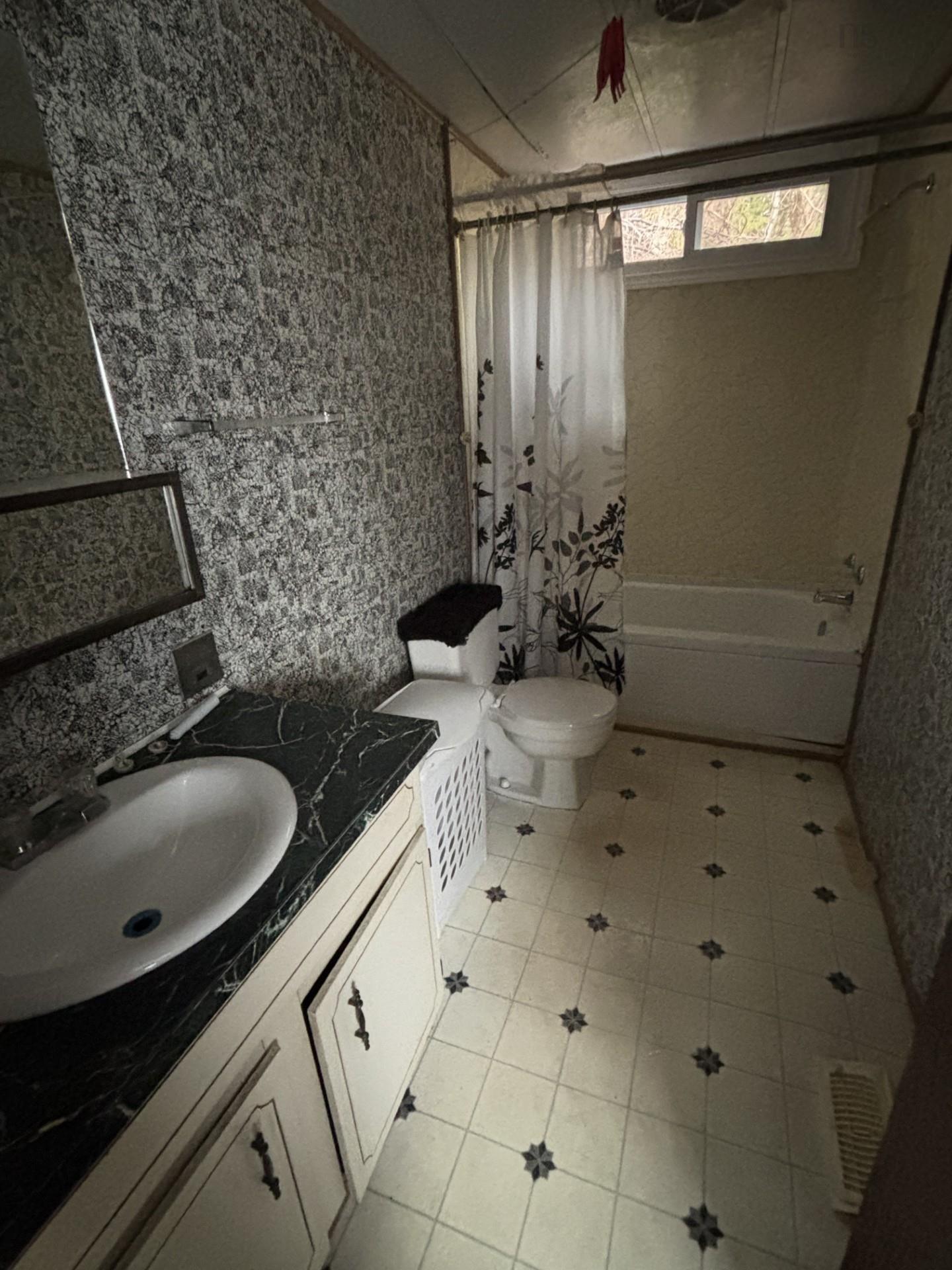 $79,900.00: 949 Old Route 5 Road, Millville