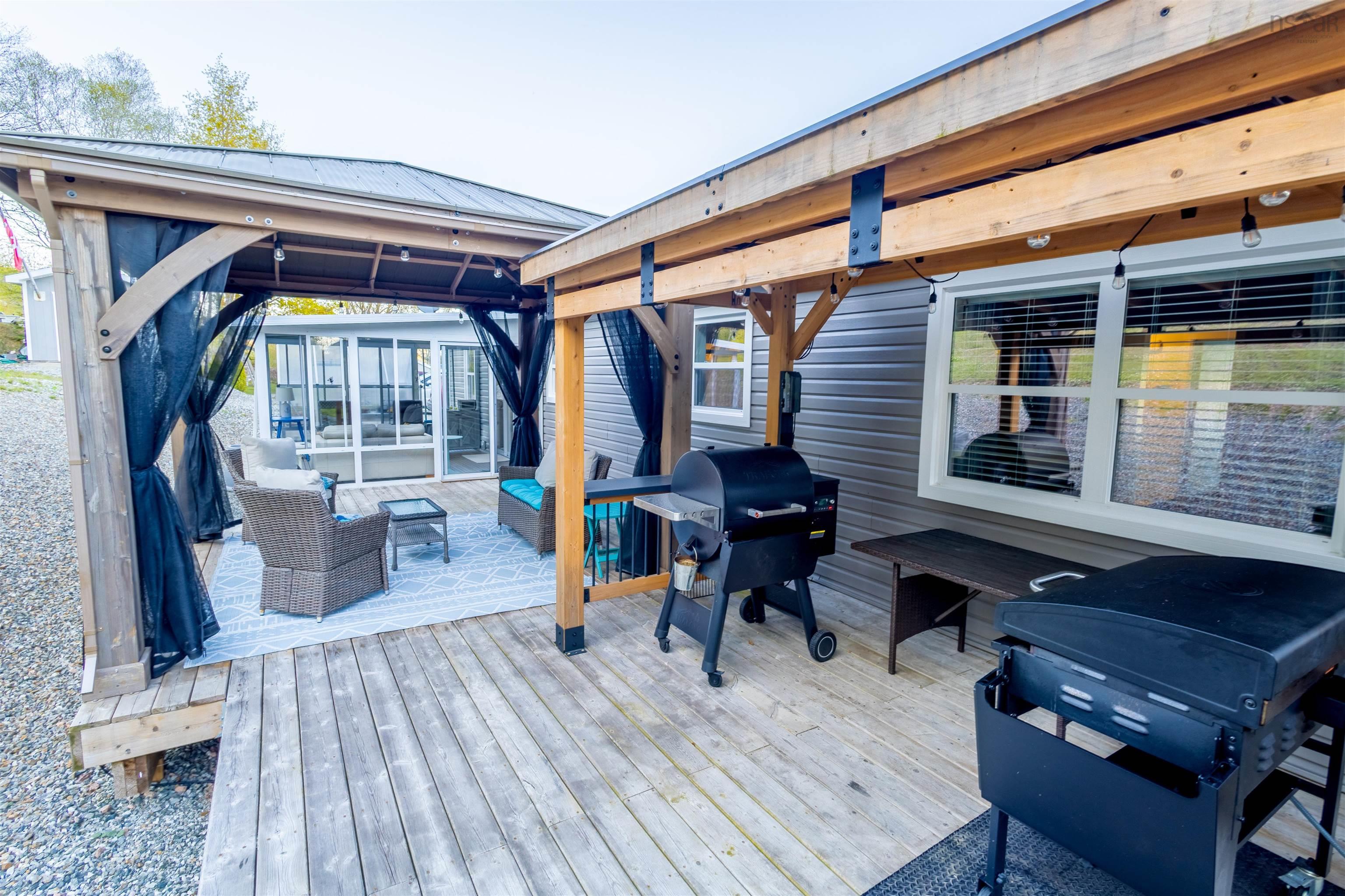 $569,999.00: 3693 New Harris Road, New Harris