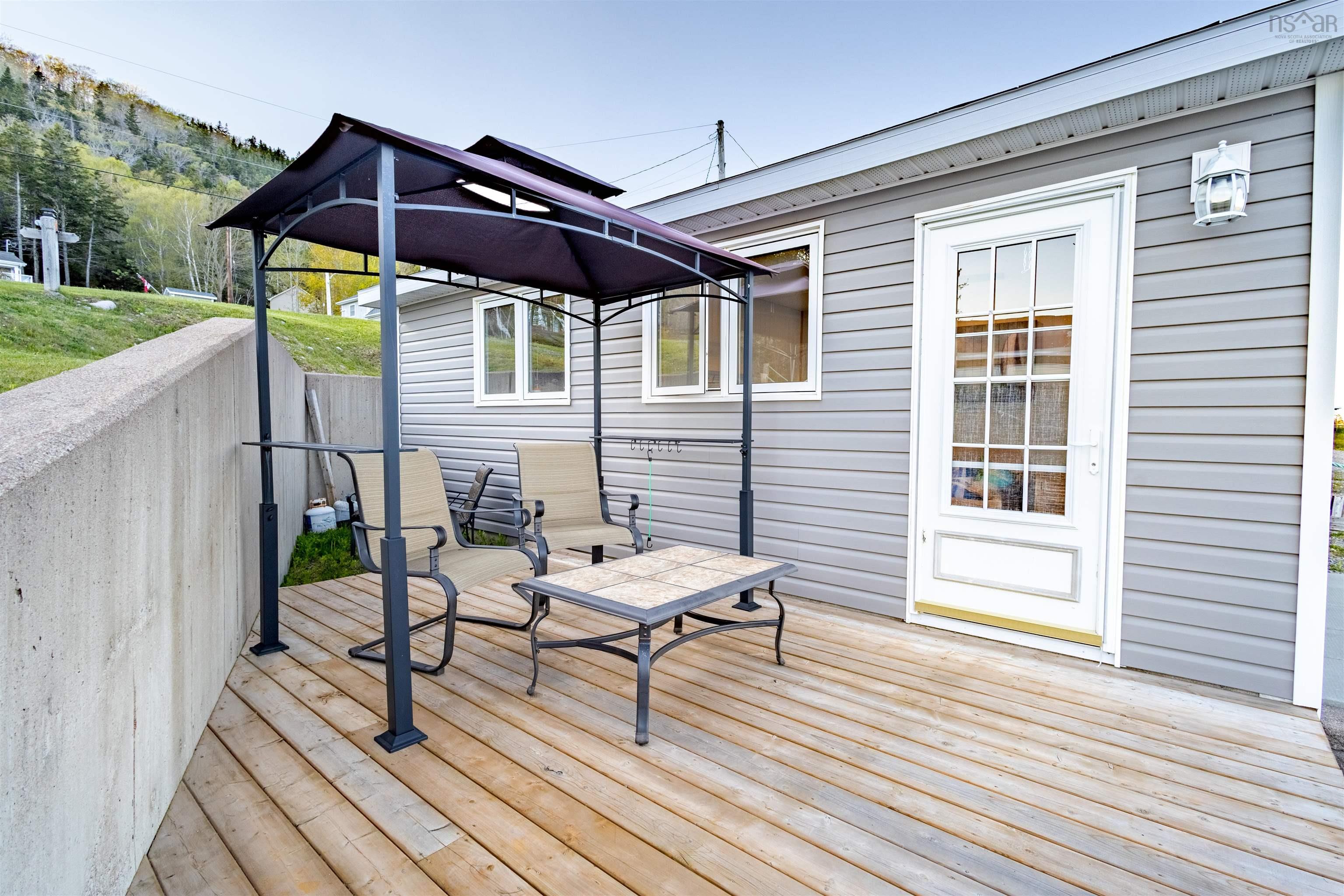 $569,999.00: 3693 New Harris Road, New Harris