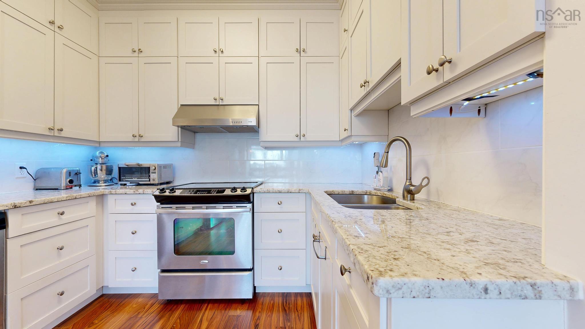 201 6095 Coburg Road, Halifax Peninsula, NS (MLS 202607905)