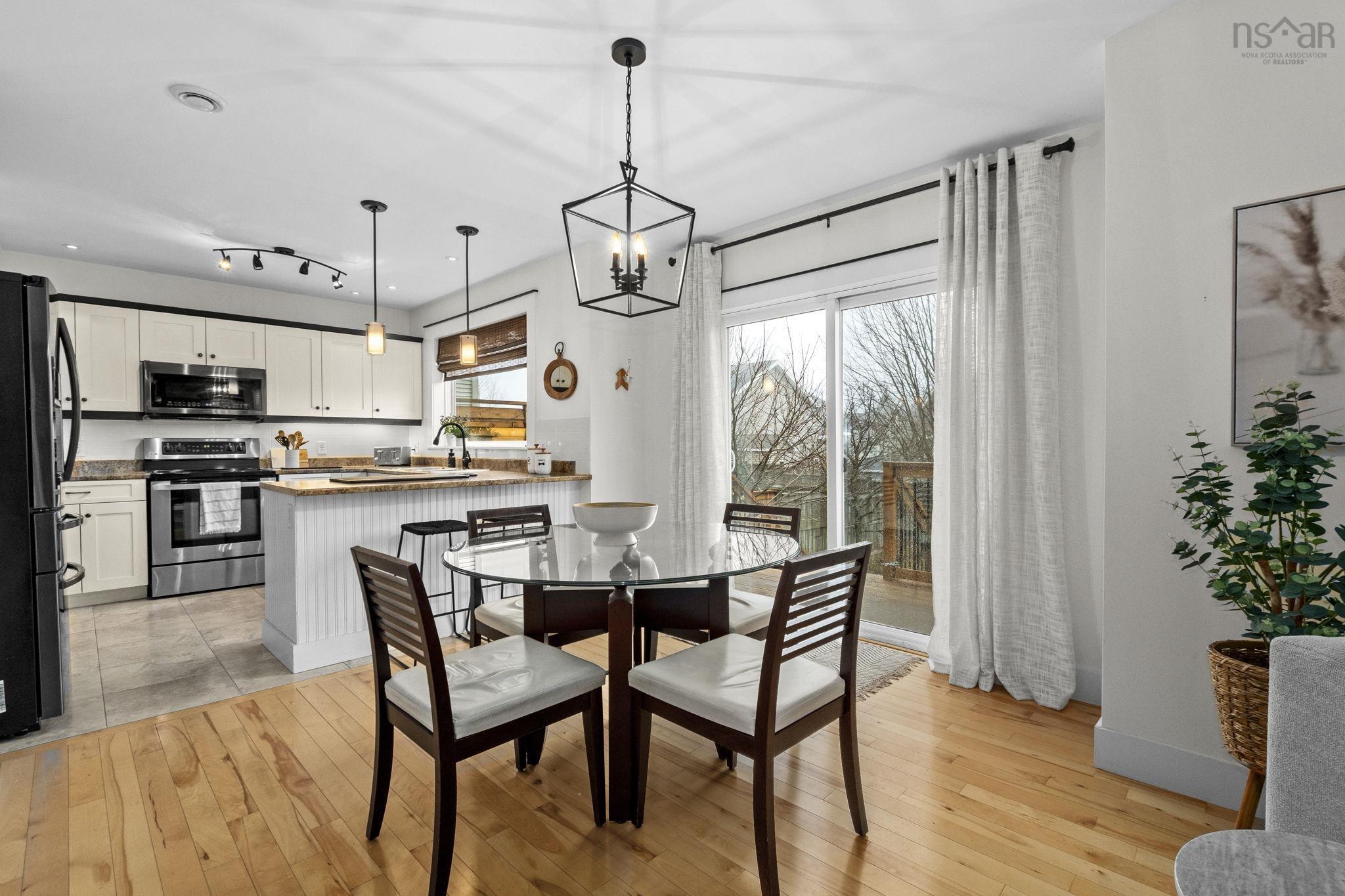 $650,000.00: 124 Beachstone Drive, Spryfield