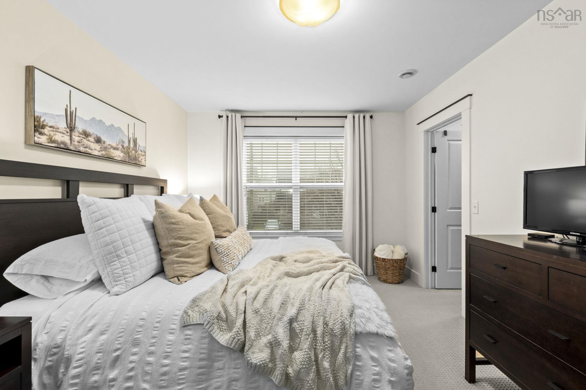 $650,000.00: 124 Beachstone Drive, Spryfield