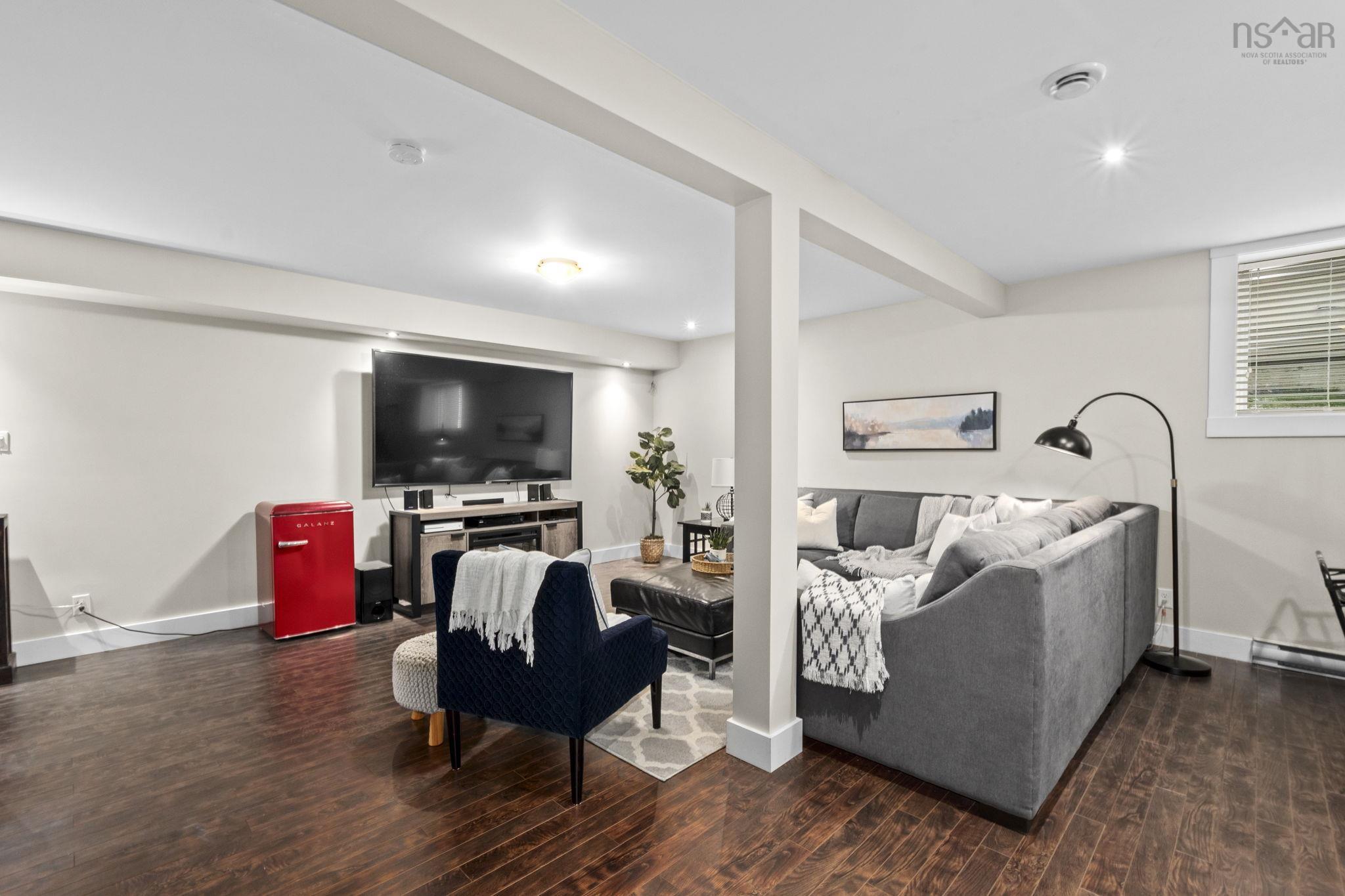 $650,000.00: 124 Beachstone Drive, Spryfield