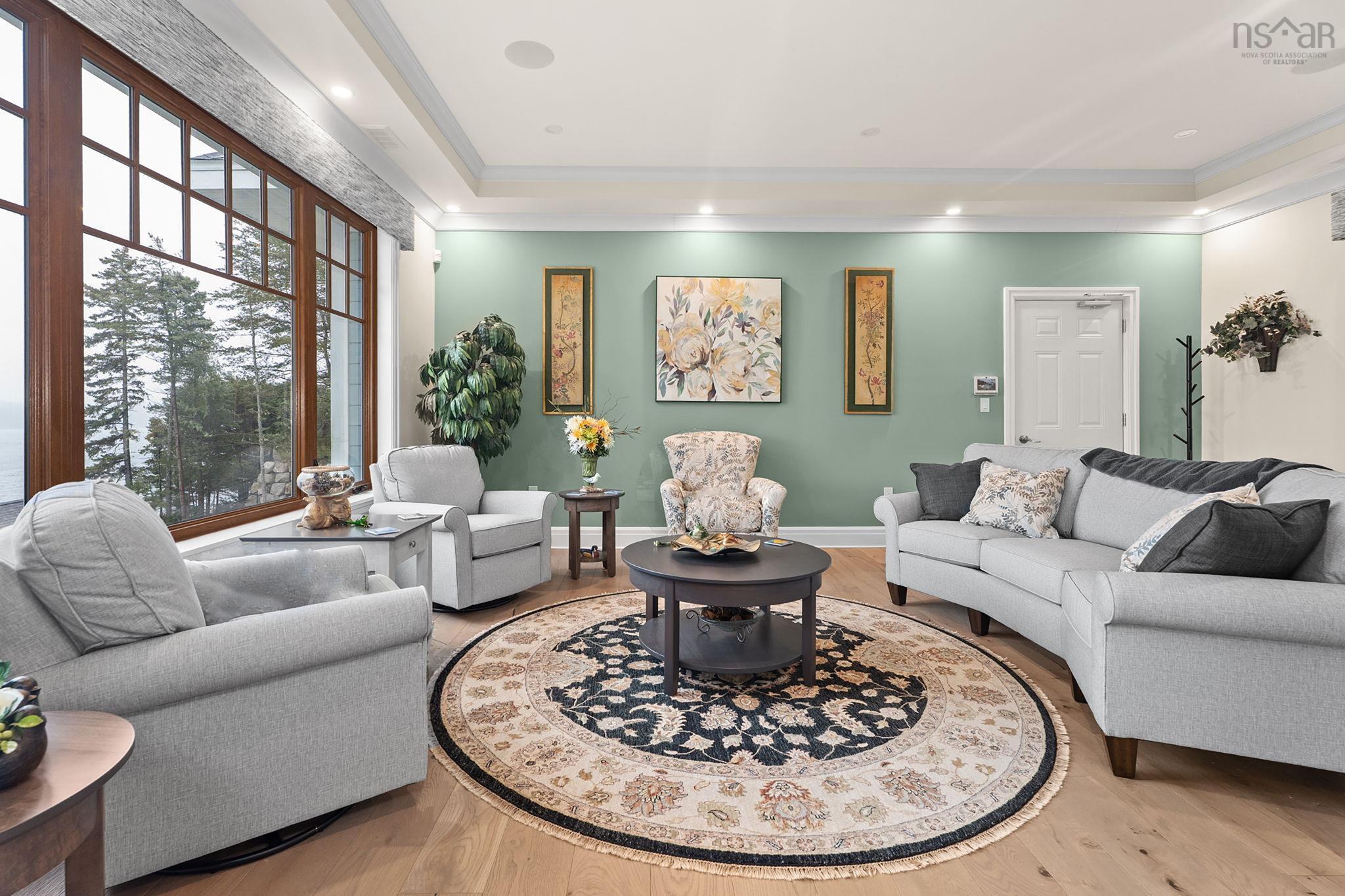 $3,200,000.00: 10 Mary Lane, Marvins Island