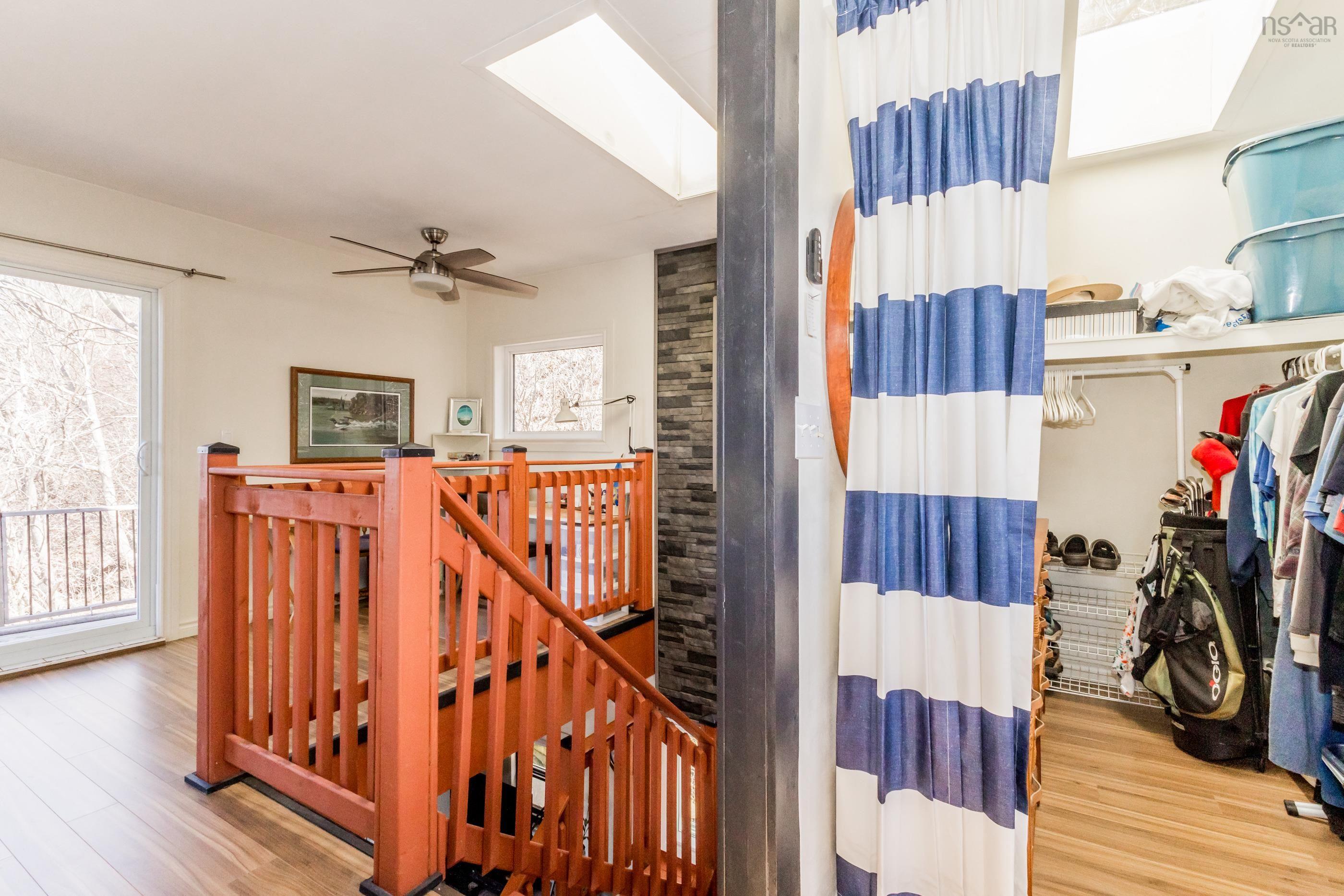 $239,500.00: 817 Granville Road, Victoria Beach